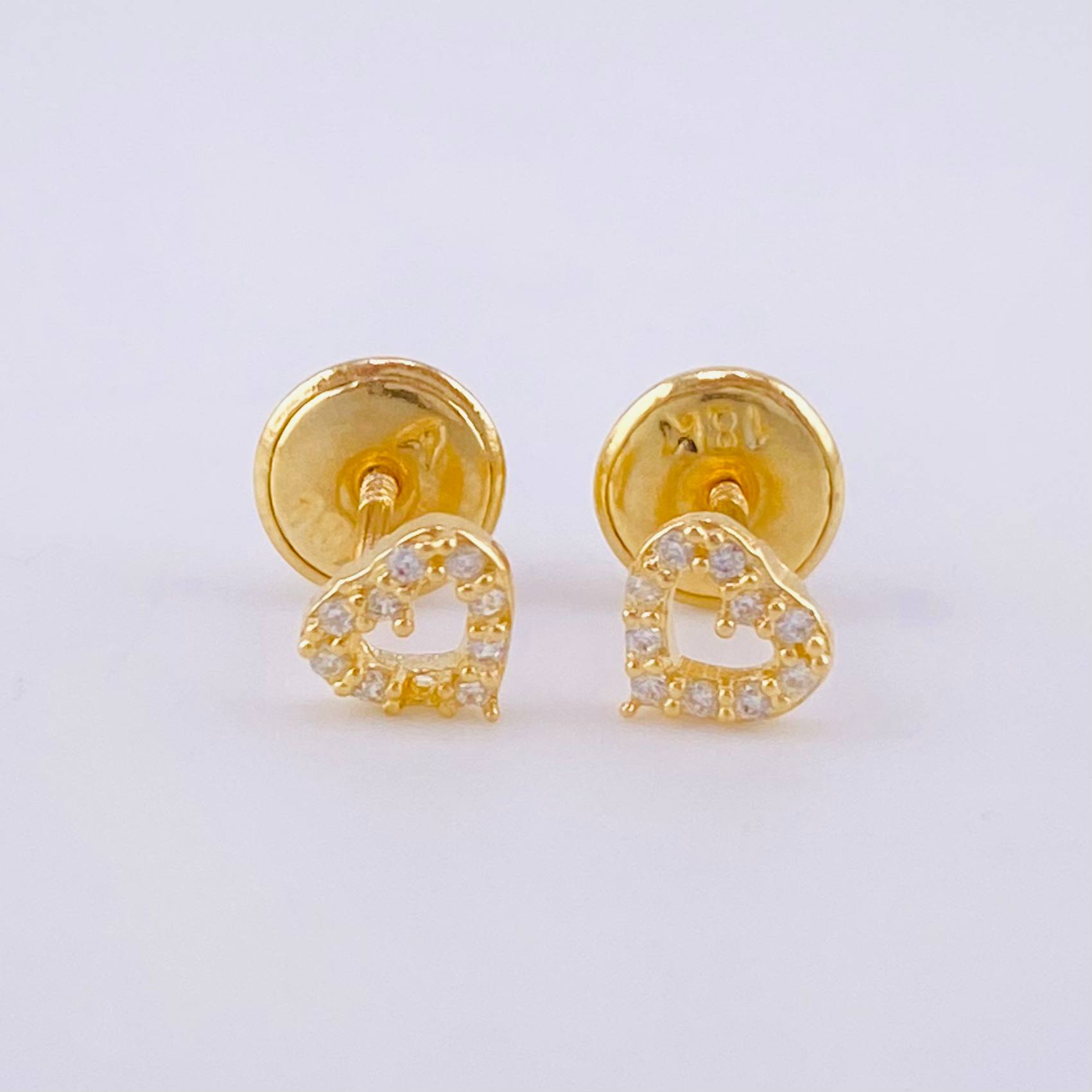Topos Corazón Silueta 0.55g / in / 4.55mm Oro Amarillo 18K