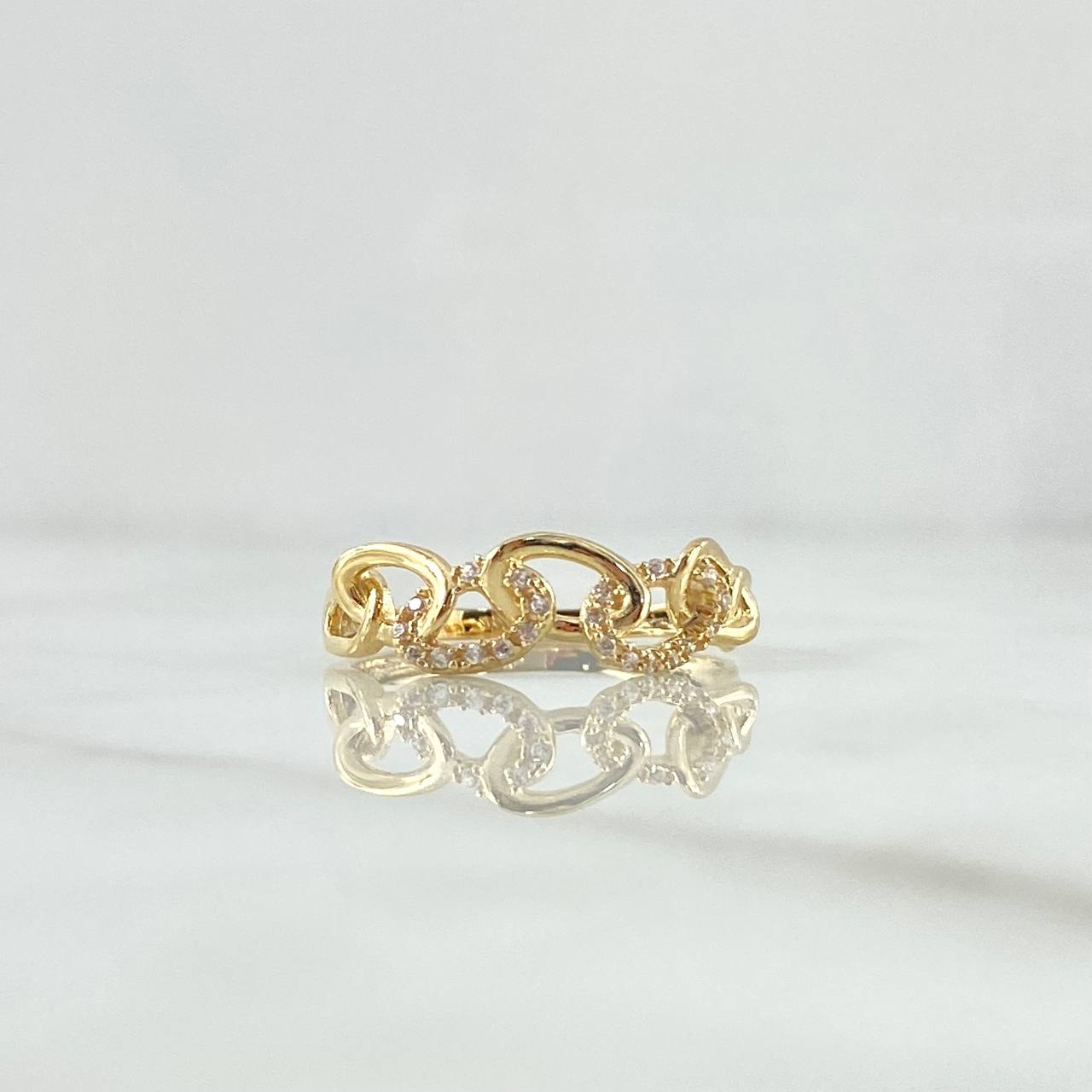 Anillo Cubano Rustico 2.6gr / T9 / Circones Blancos Oro Amarillo 18K ©