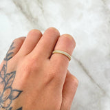 Churumbela Ring Thick 3.6gr / T7 1/4 / White Zircons Yellow Gold 18K *