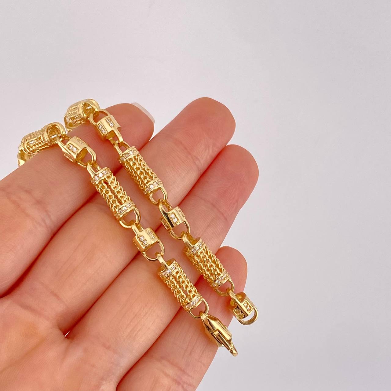 Pulso Rustica Maya Cilindrica 18.4g / 8 in / 5.5mm Oro Amarillo 18K
