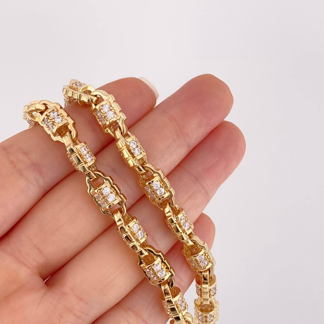 Cadena Rustica Boya 130g / 28 in / 7.5mm Oro Amarillo 18K