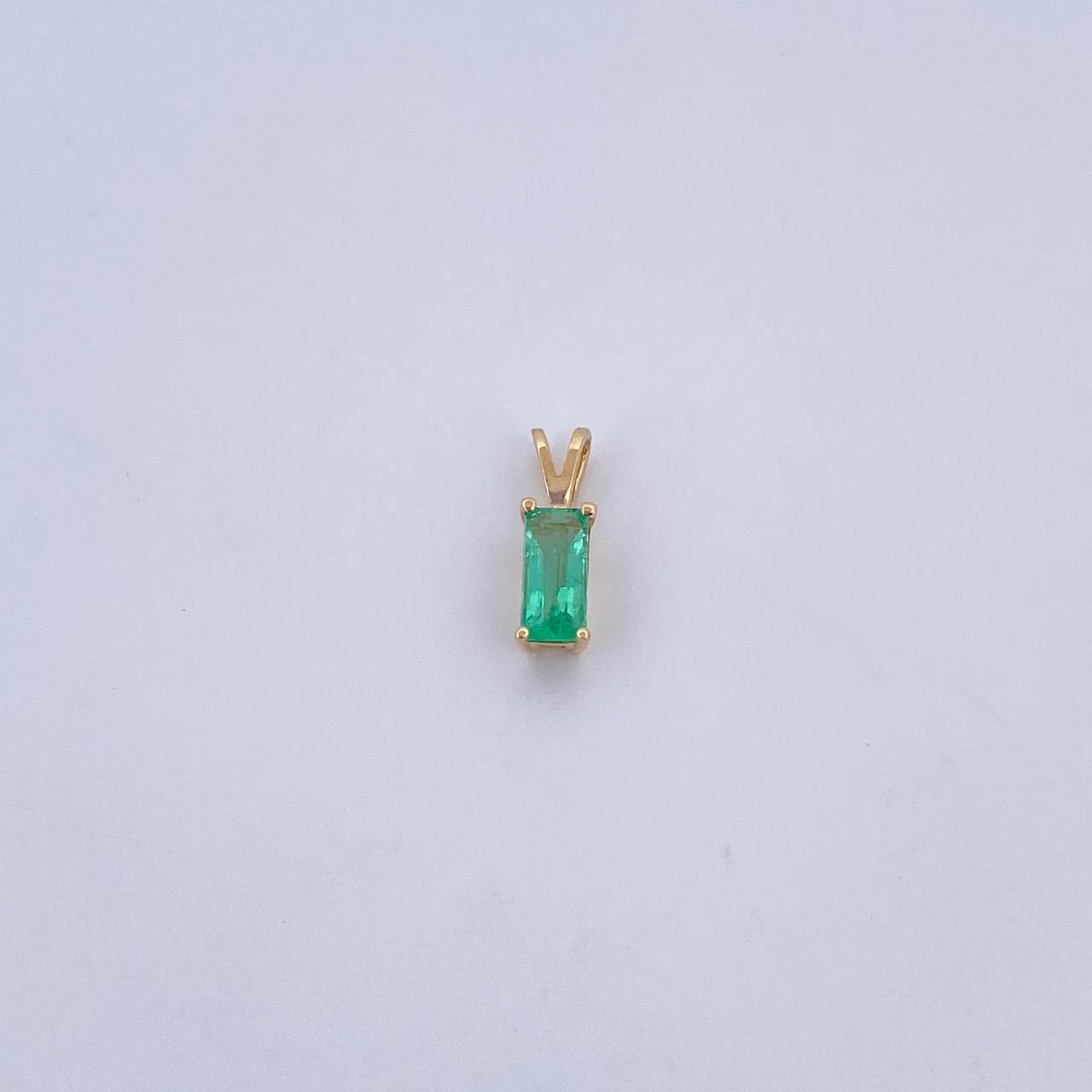 Pendant Rectangle 0.45gr / 1.1cm / Emerald 37 Pts 18K Yellow Gold (Jewel) &
