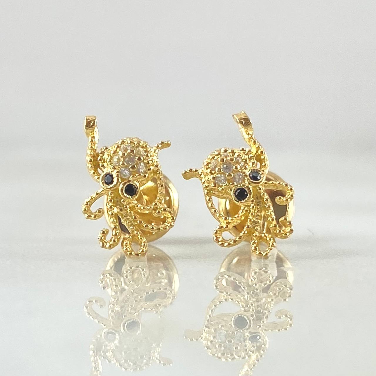 Octopus Stud Earrings 1.1gr / 18K Gold*