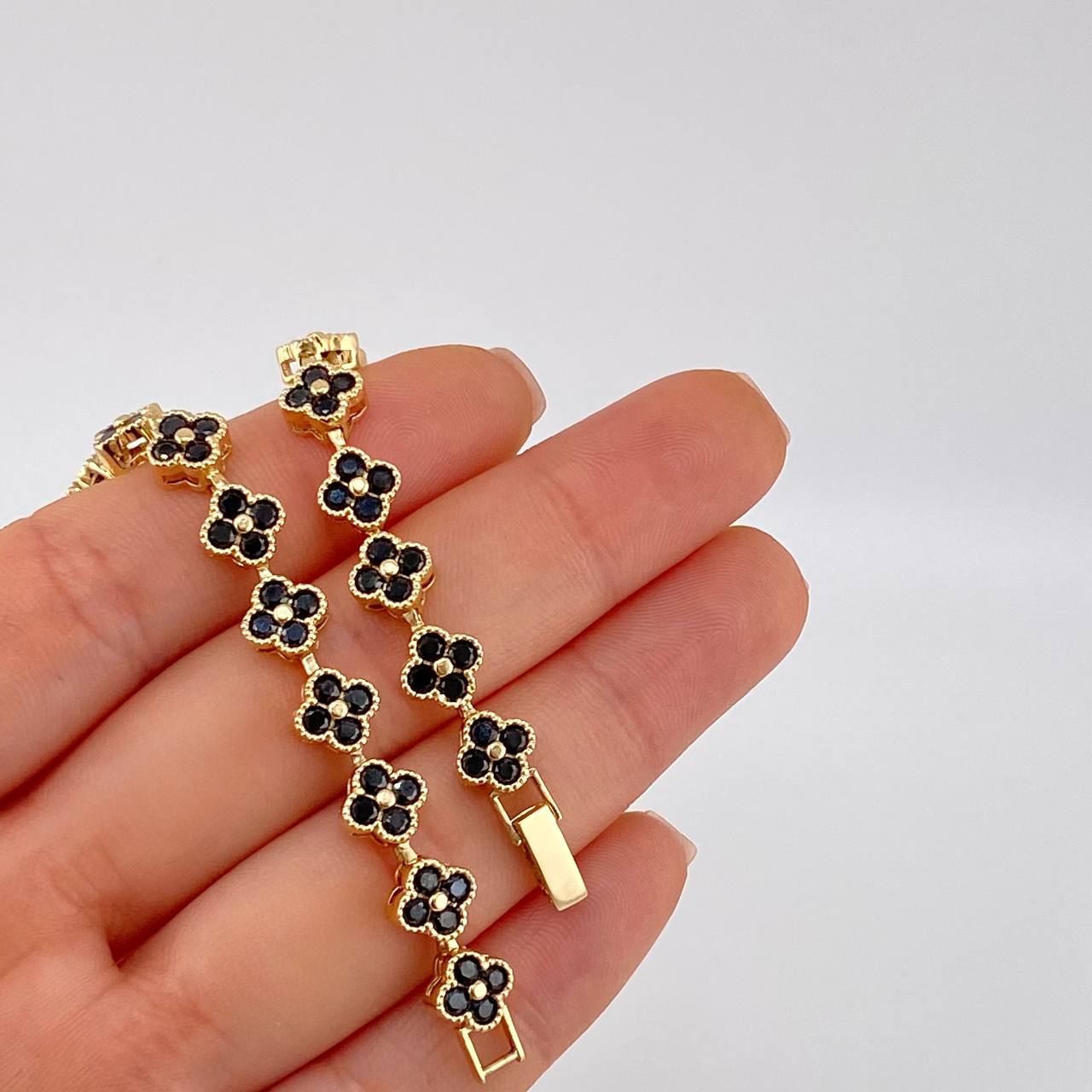 Tennis Bracelet Clover 15.45 g / 7 1/2 in / 7.9 mm Yellow Gold 18K