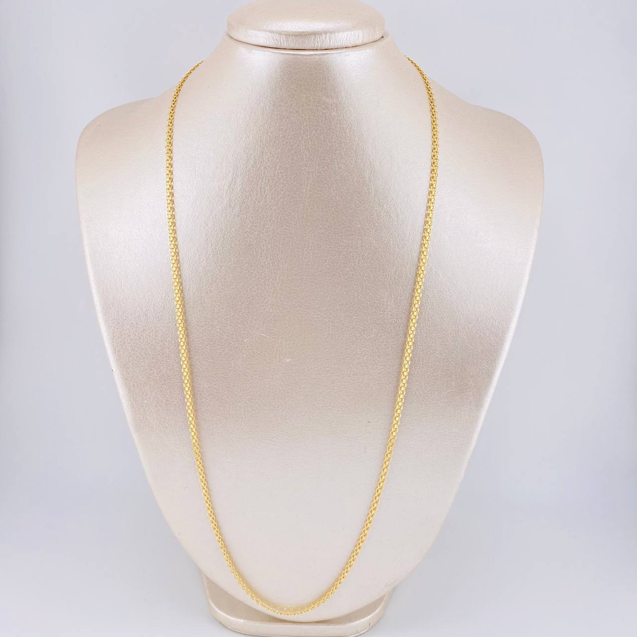 Bismark Chain 8.75g / 24 in / 2.6mm Yellow Gold 18K