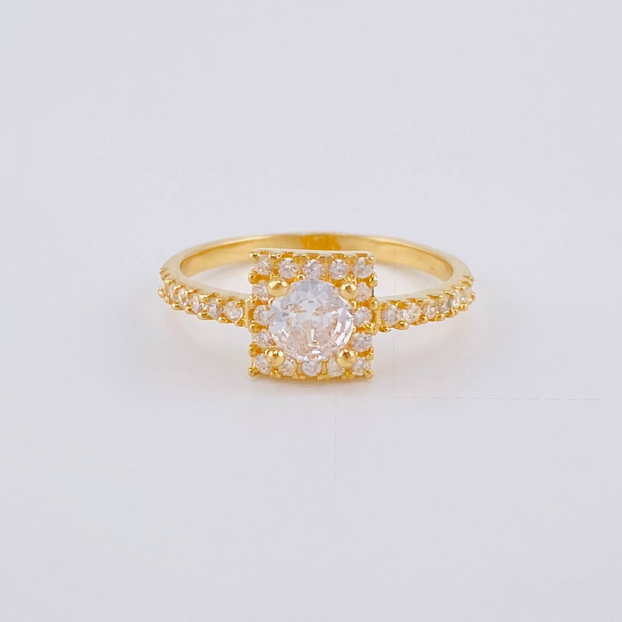 Rectangular Solitaire Ring 2.6 g / T7 1/4 Yellow Gold 18K