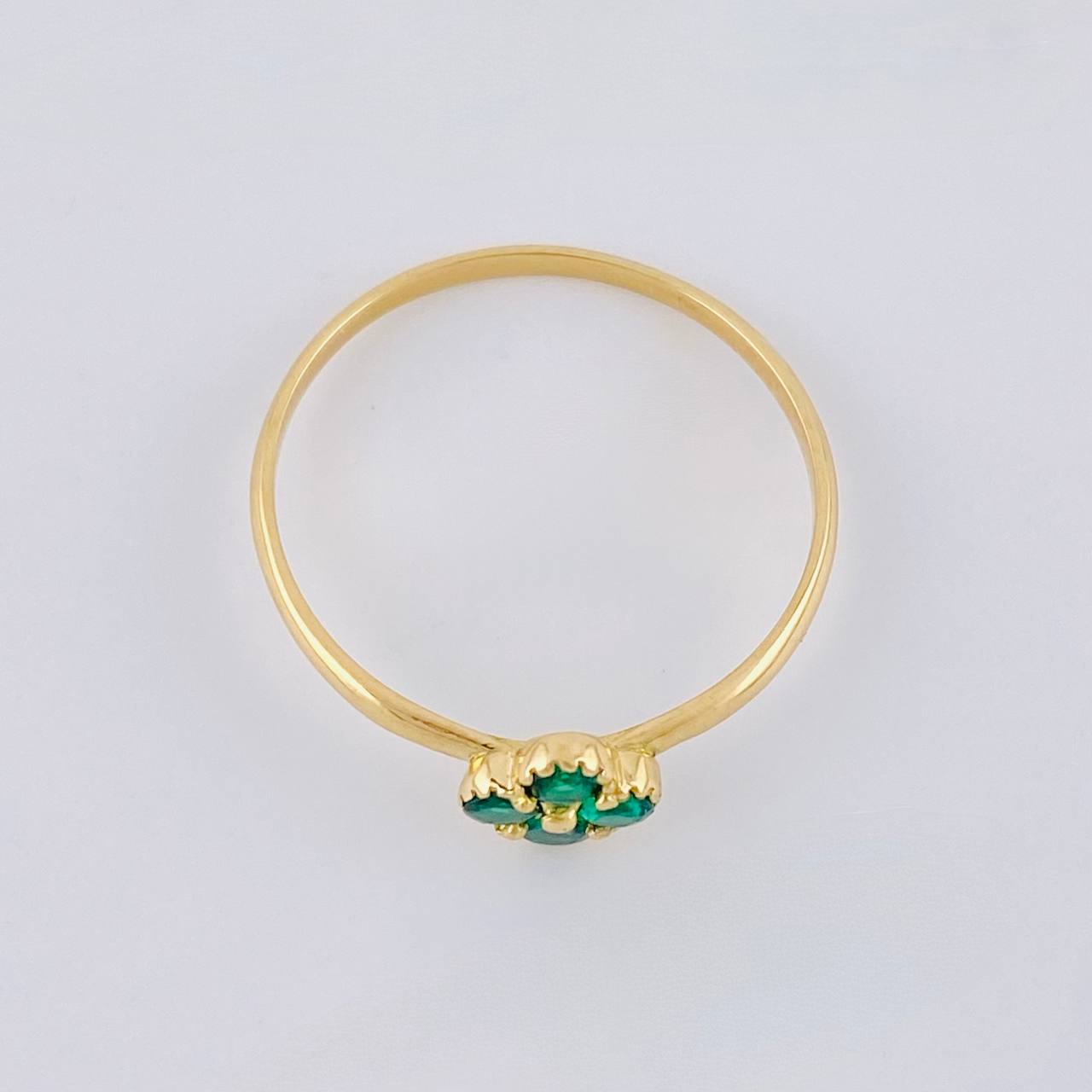Anillo Flor Trebol 1.4 g / T7 3/4 Oro Amarillo 18K