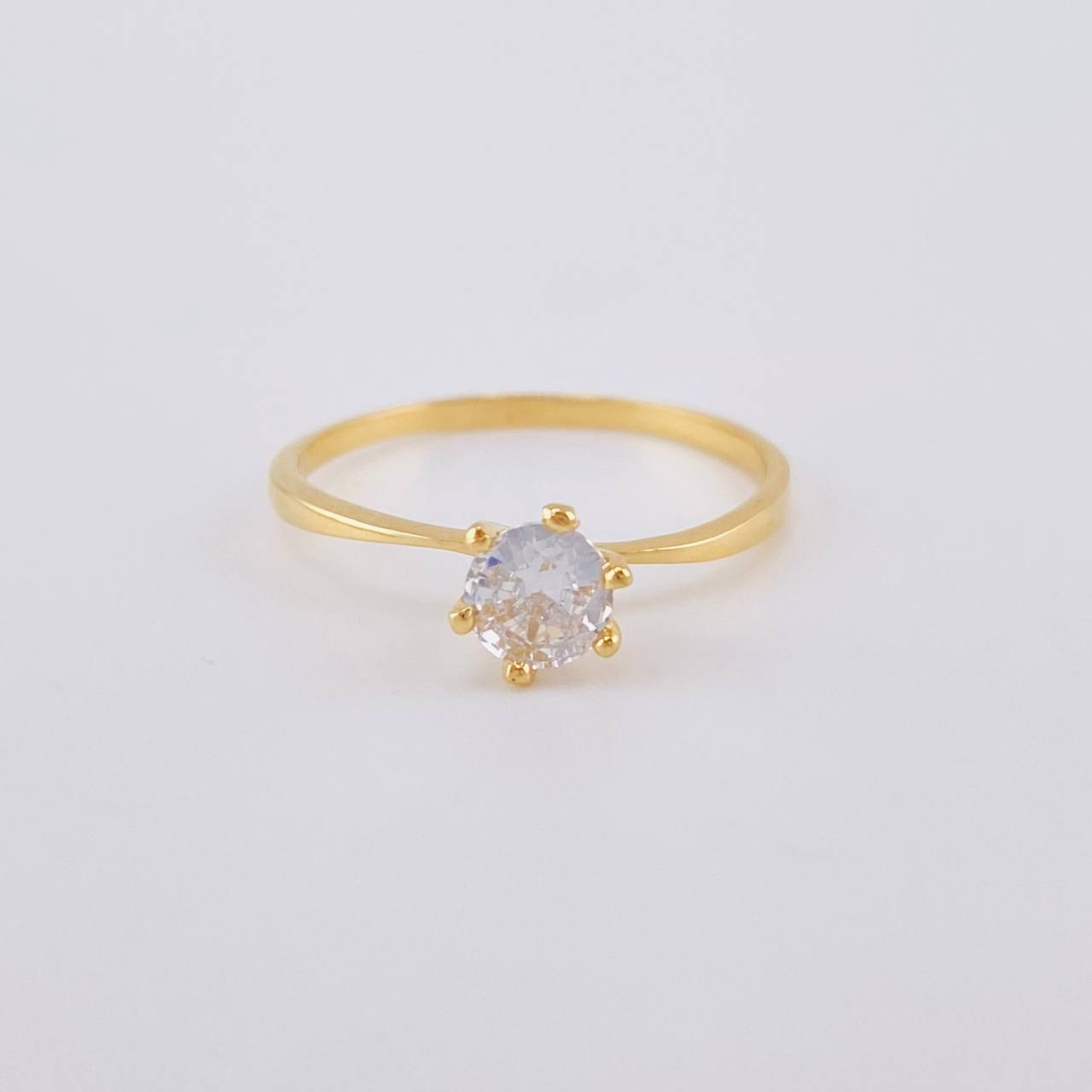 Six-Prong Solitaire Ring 1.45 g / T6 18K Yellow Gold