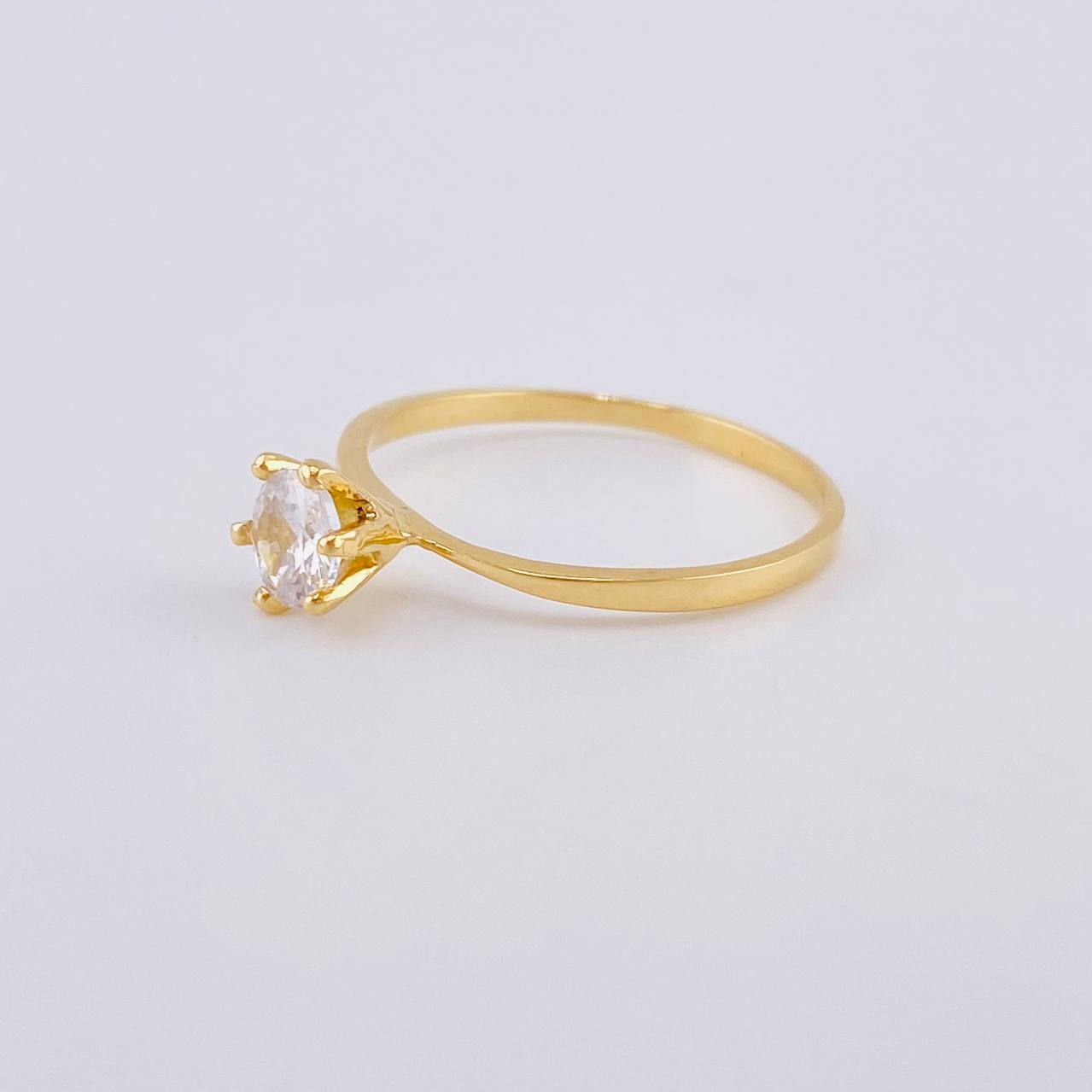 Six-Prong Solitaire Ring 1.45 g / T6 18K Yellow Gold