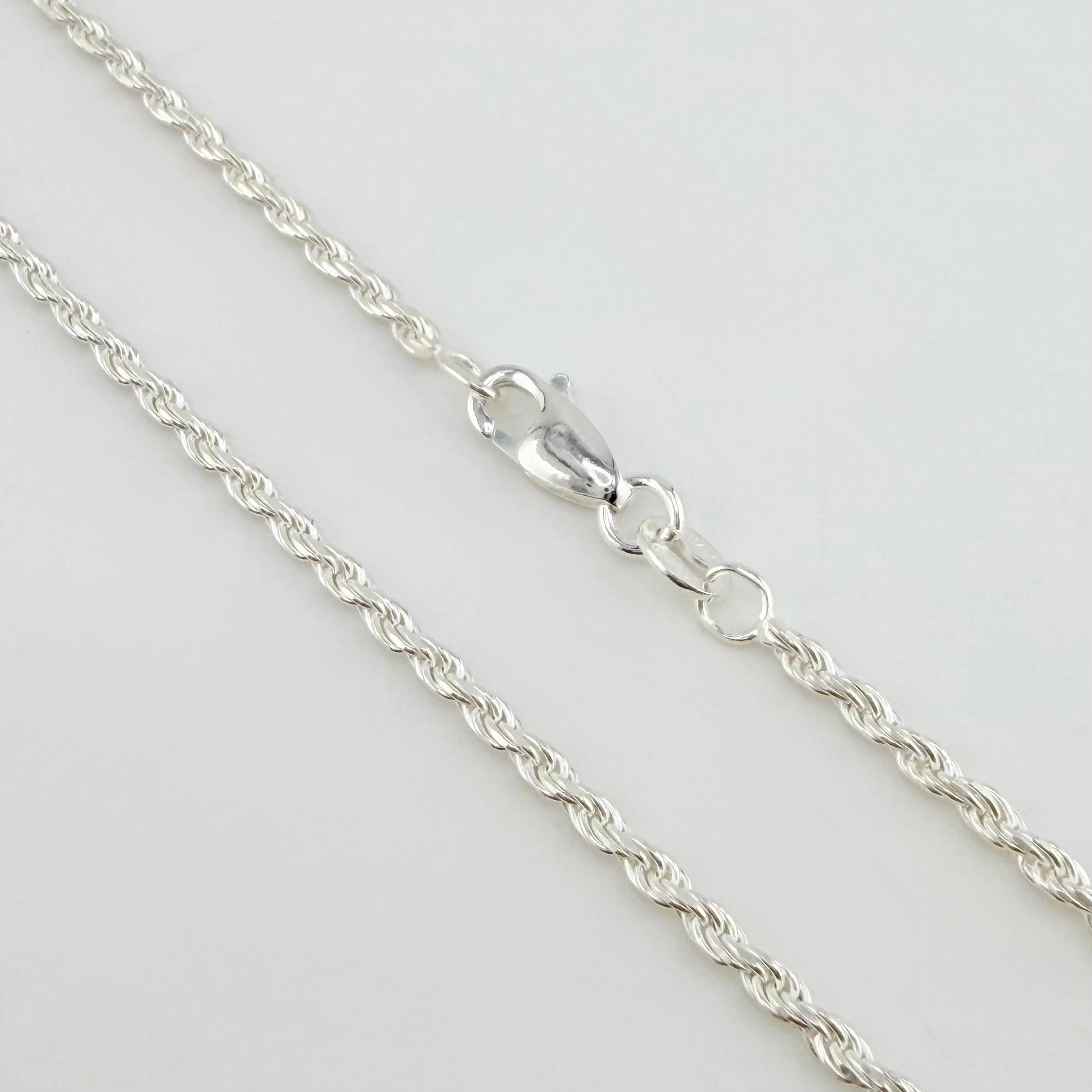 Cadena Lazo 9.25gr / 27 1/2 in / 2mm Plata 925 ©