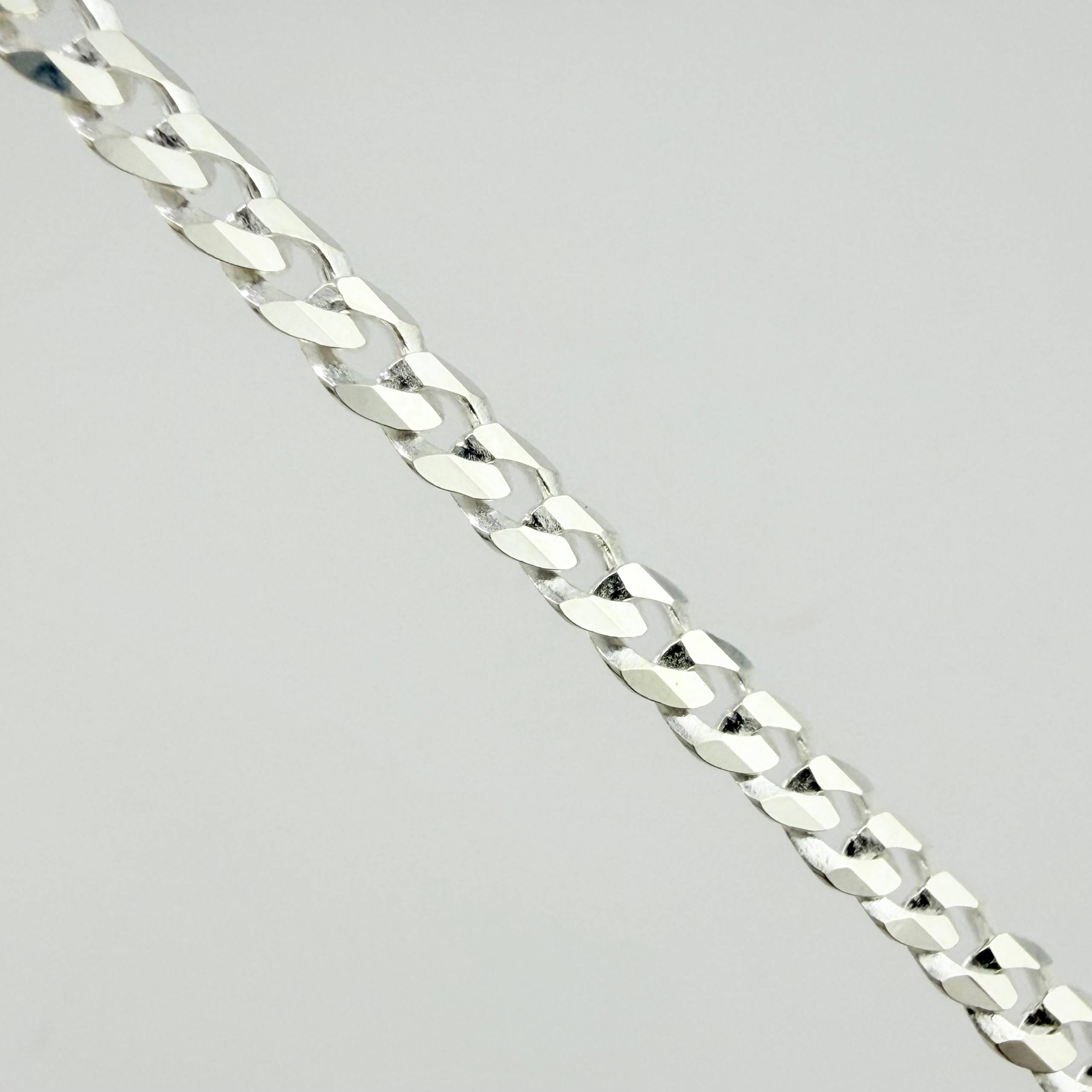 Cadena Cubana 15.95gr / 27 1/2 in / 4.6mm Plata 925 ©