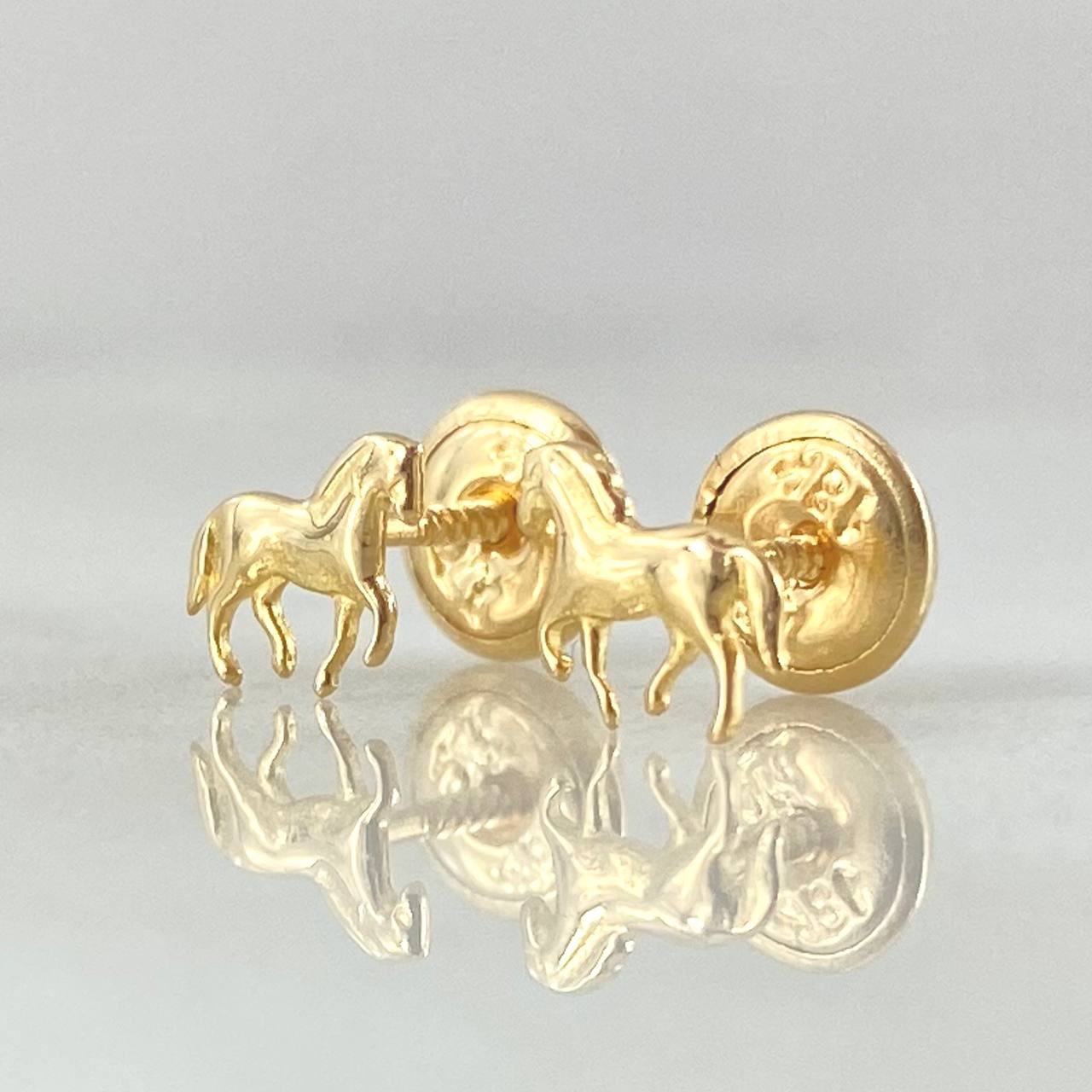 Stud Earrings Horse 0.55gr / 18K Yellow Gold ©