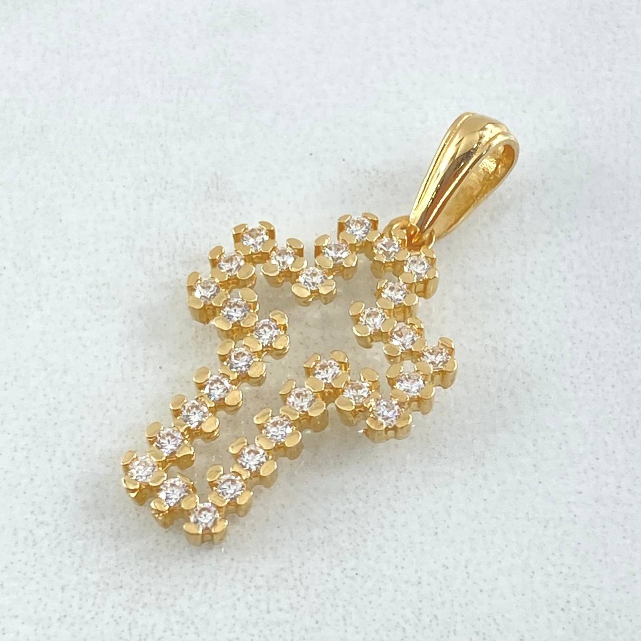 Bordered Cross Pendant 2.3gr / 2.9cm / 18K Gold ©