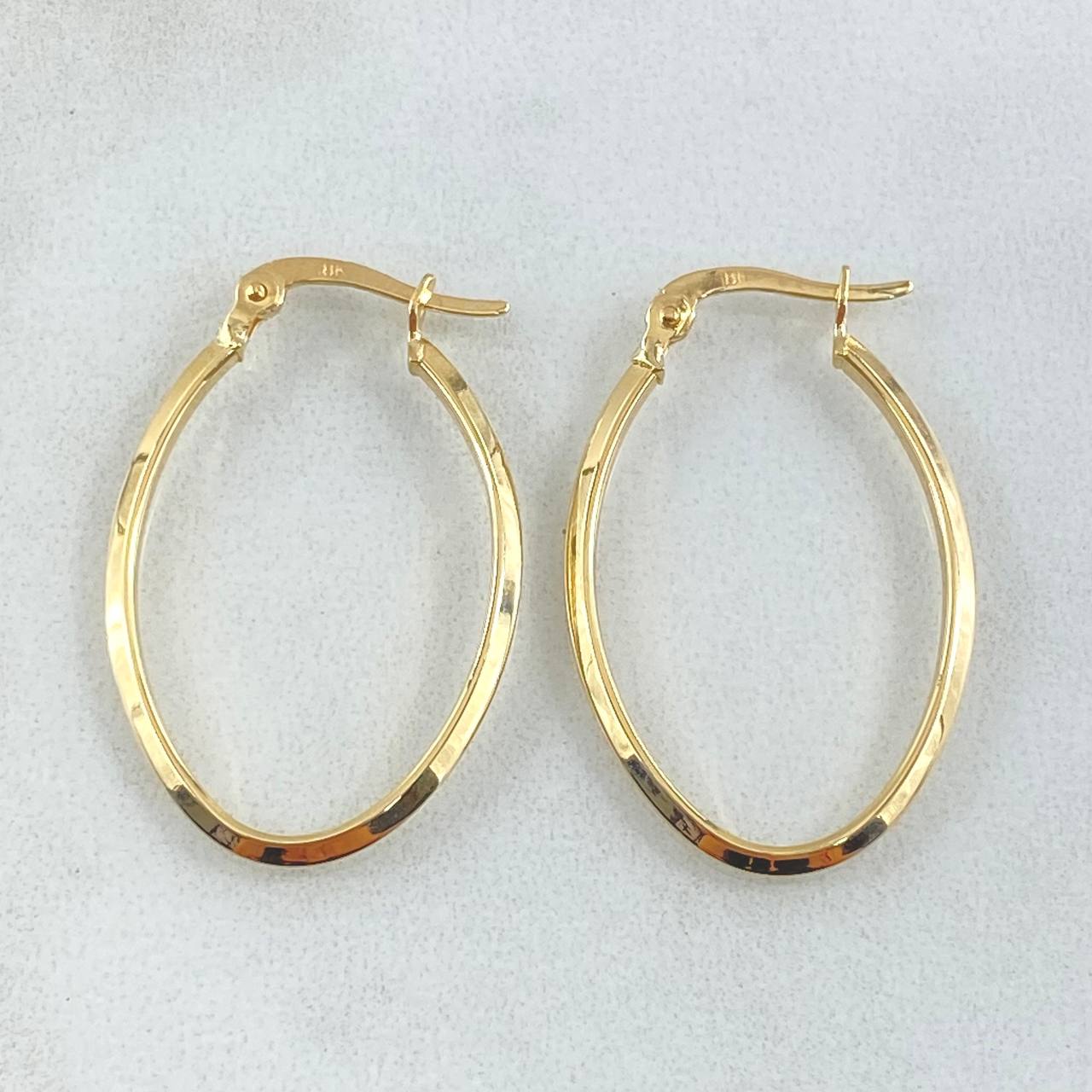Candongas Clau 1.2gr / 3cm / Oro Amarillo 18K