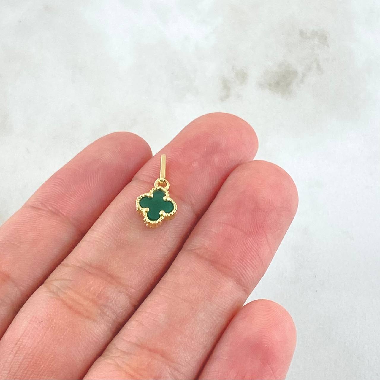 Clover Pendant 0.6gr / 1.5cm / 18K Gold -