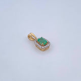 Pendant Dense Rectangle 1.9gr / 1.9cm / Emerald 70 Pts Diamonds 20 Pts Two Yellows White Gold 18K (Jewel) &