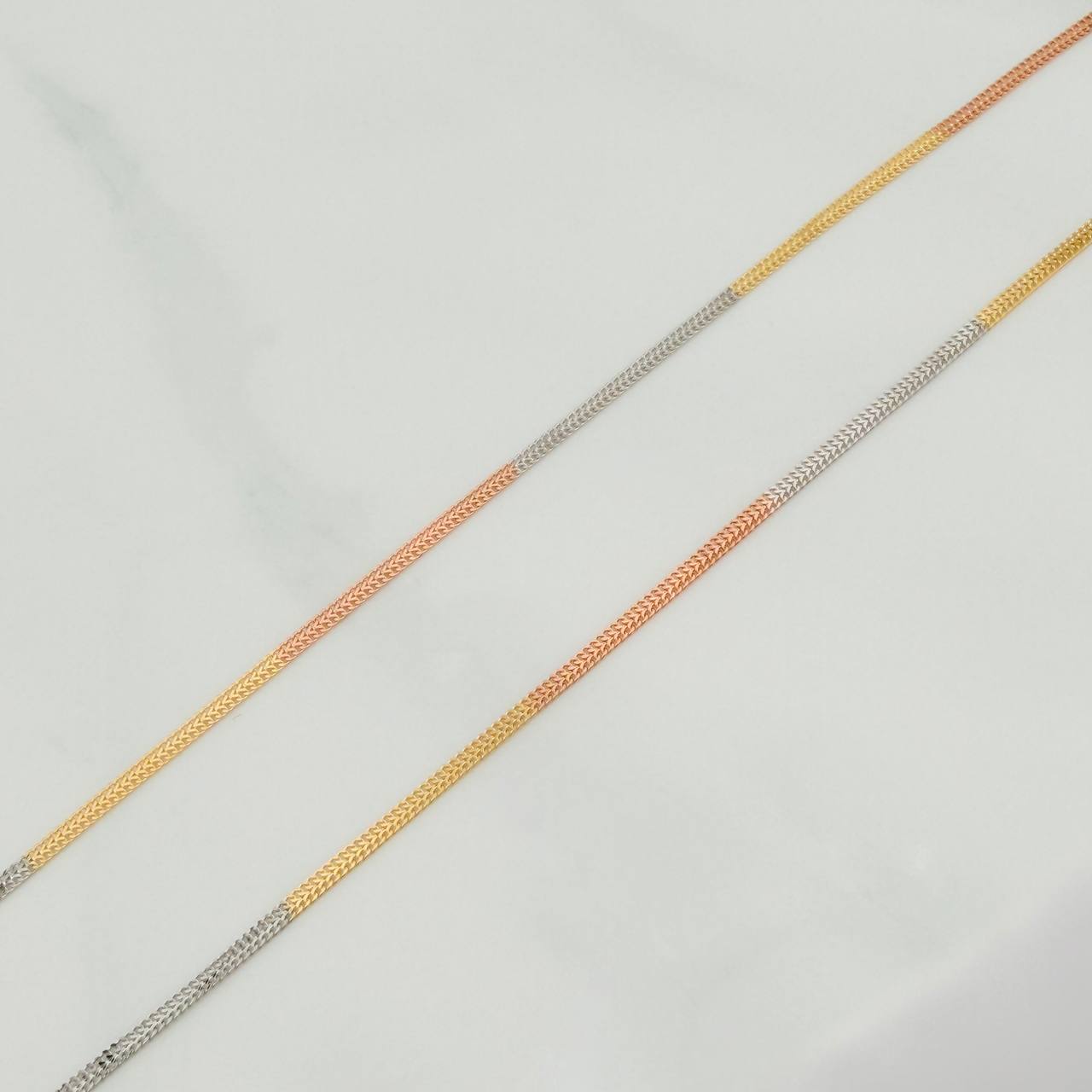 Sedusa Chain 1.65gr / 18 in / 1.49mm Three Golds +3 18K %
