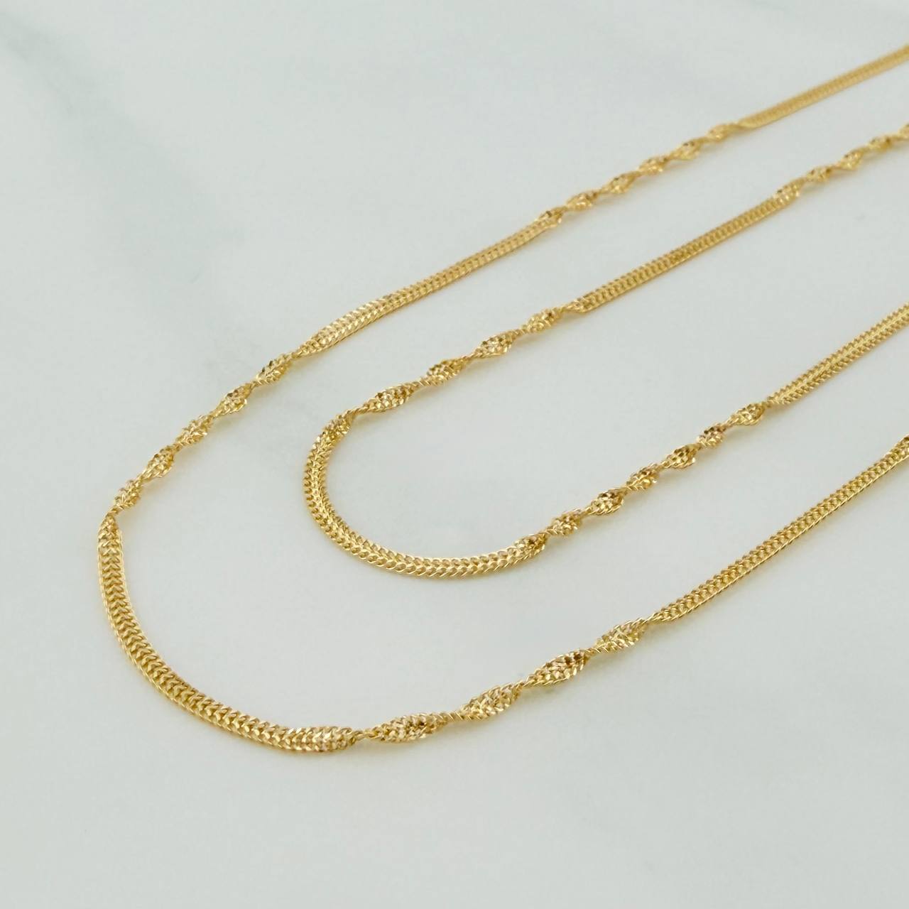 Cadena Sedusa Entorchada 1.65gr / 16 1/4 in / 1.2mm Oro Amarillo +3 18K %
