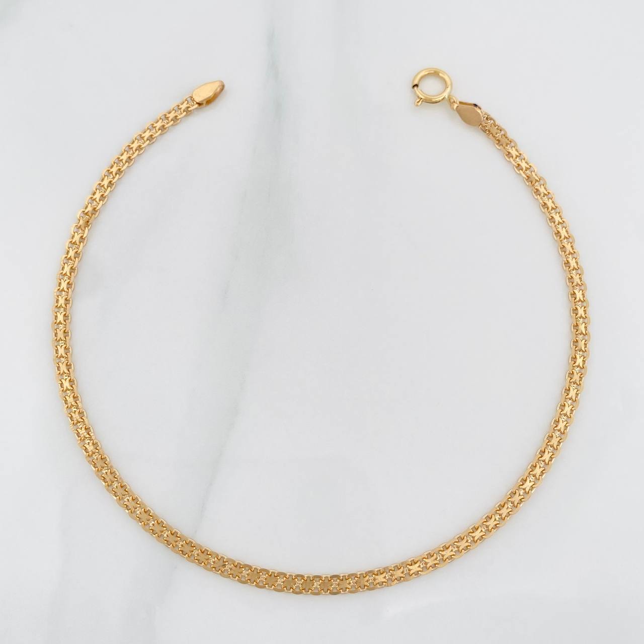 Pulso Chino 2.65g / 7 3/4 in / 2.6mm Oro Amarillo 18K