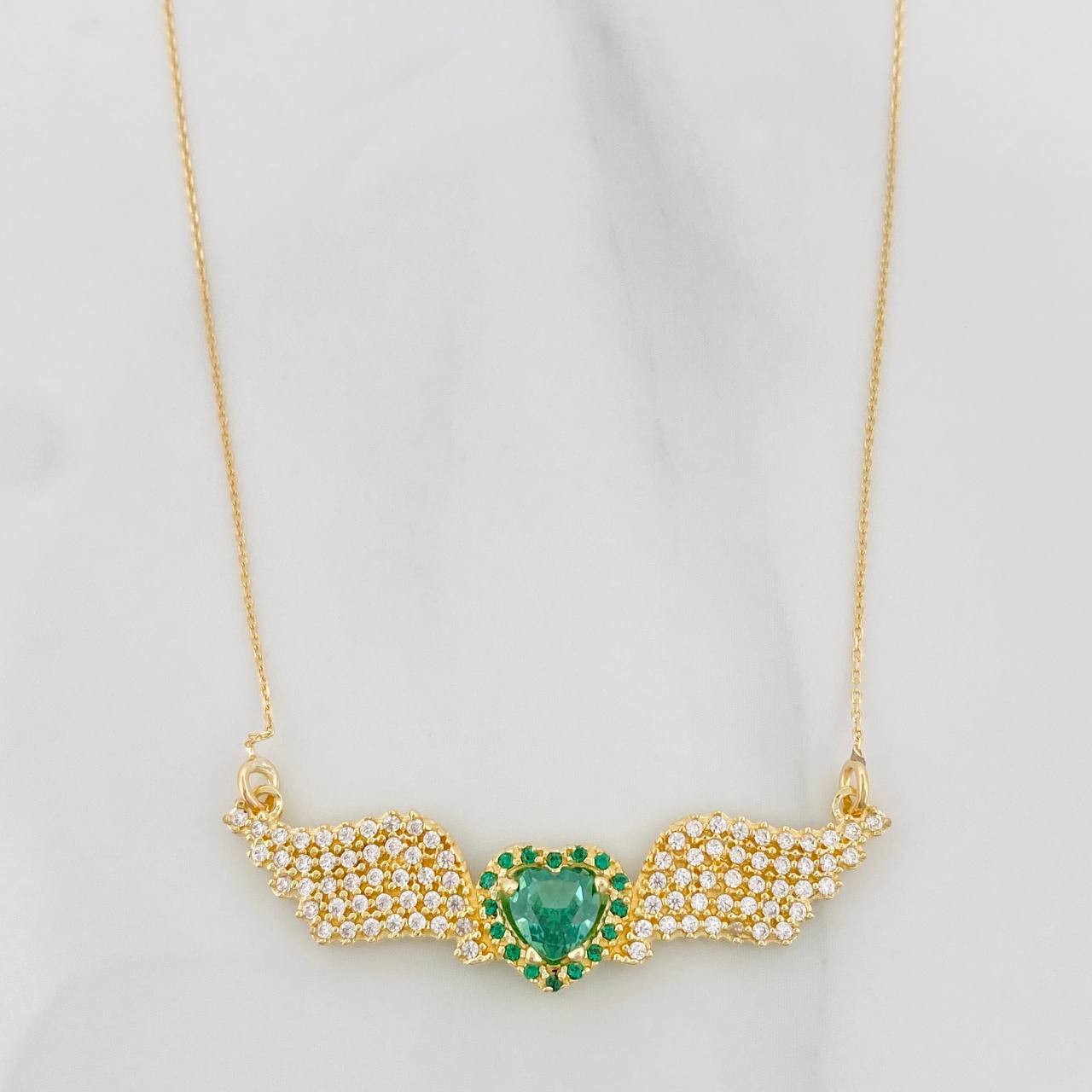 Cadena Aro Seguido Corazón Alas 3.95g / 22 in / 0.4mm Oro Amarillo 18K