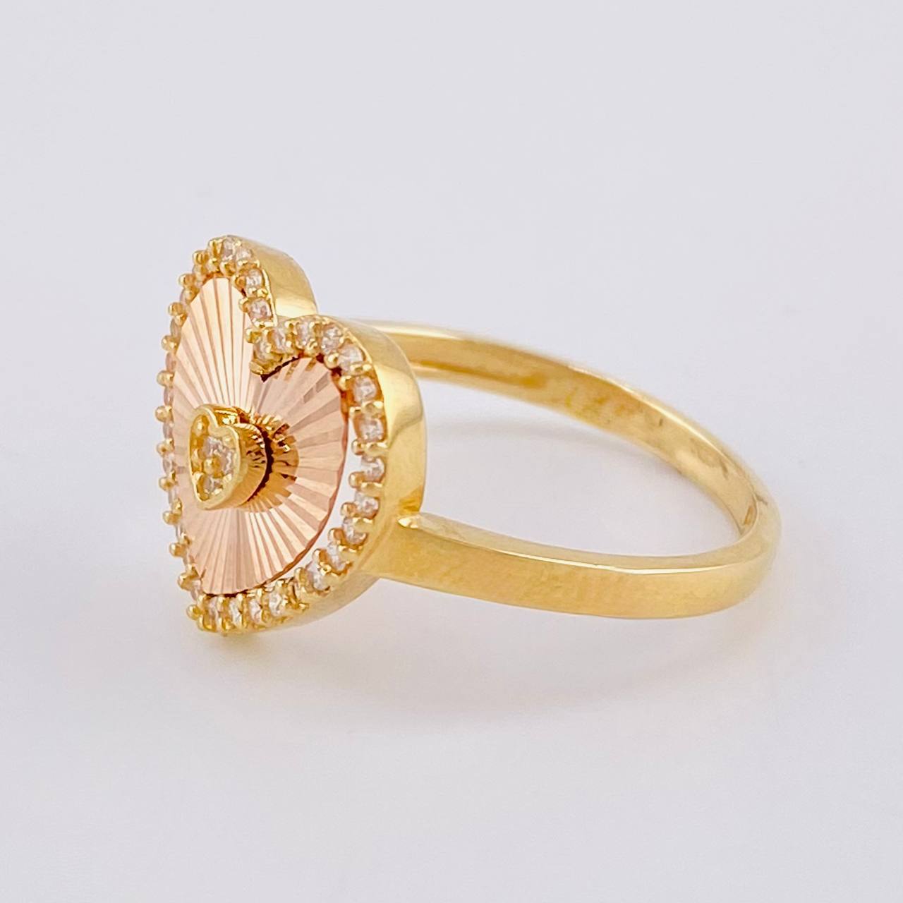 Anillo Corazón Diamantado Con Marco 2.65 g / T6 3/4 Dos Oros Amarillo Rosa 18K