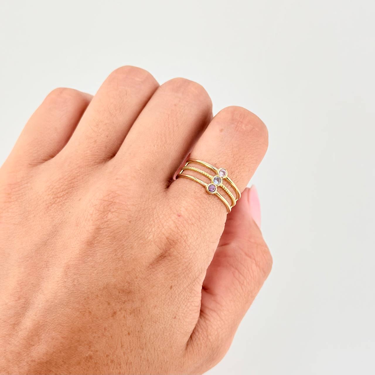 Anillo Triple Chispa 2.45 g / T7 1/2 Oro Amarillo 18K