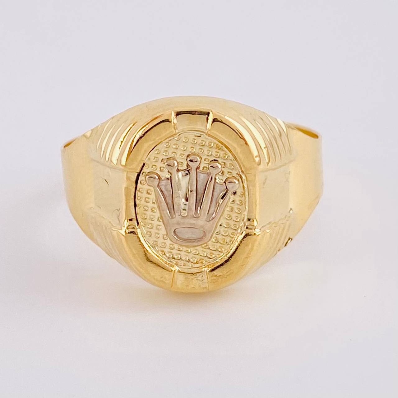 Oval Crown Signet Ring With Frame 3.7 g / T11 1/2 Two-Tone Yellow White Gold 18K