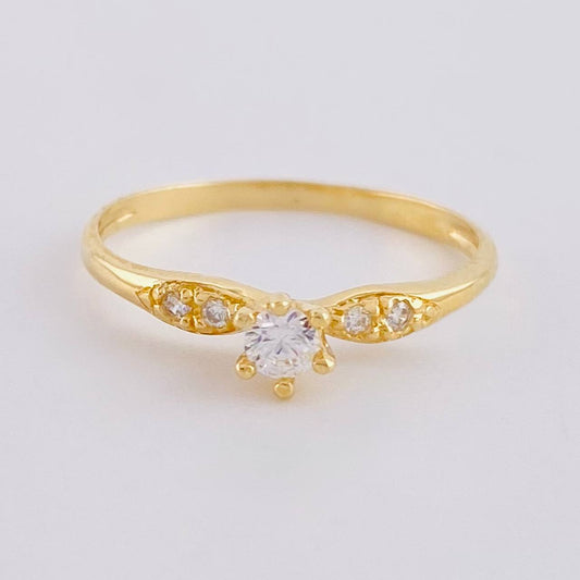 1.35 g Solitaire Ring / T6 1/2 18K Yellow Gold