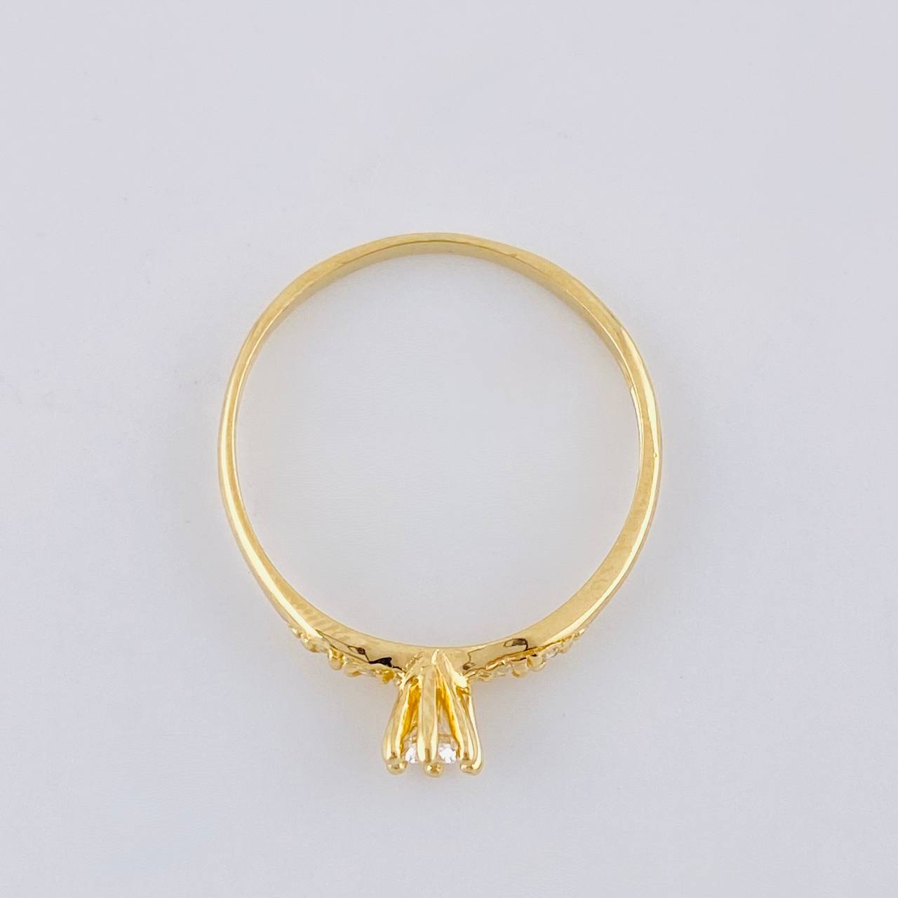 1.35 g Solitaire Ring / T6 1/2 18K Yellow Gold