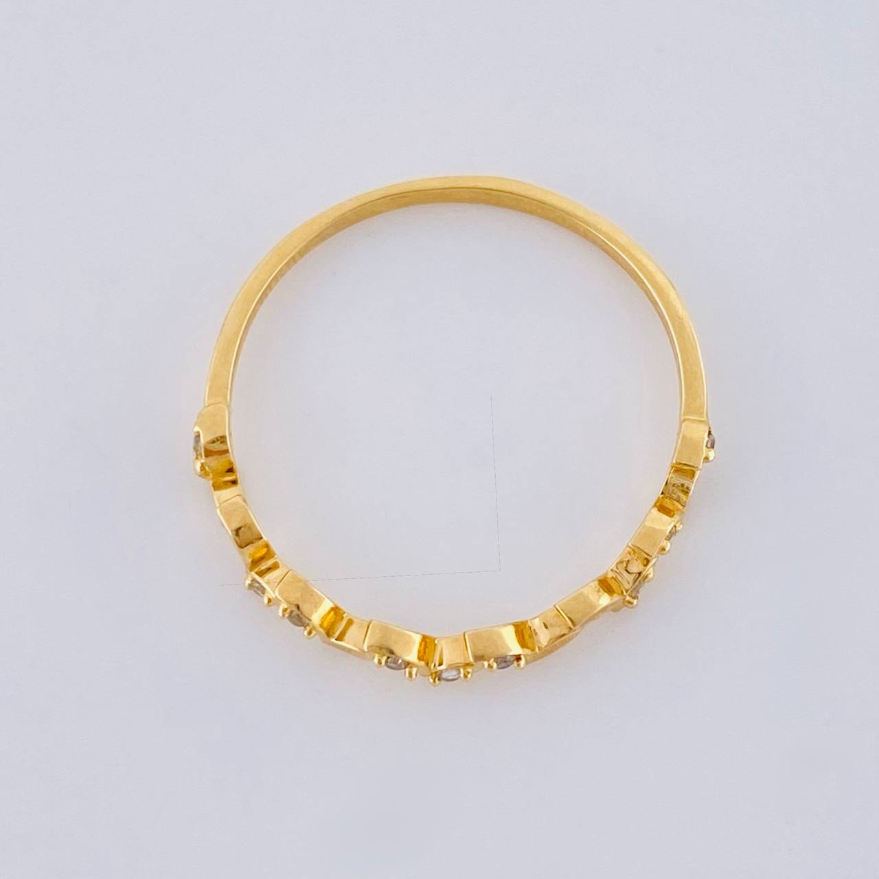Anillo Ramillete De Hojas 1.35 g / T7 1/2 Oro Amarillo 18K