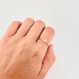 Solitaire Ring Inverted Line 1.15 g / T7 3/4 Yellow Gold 18K