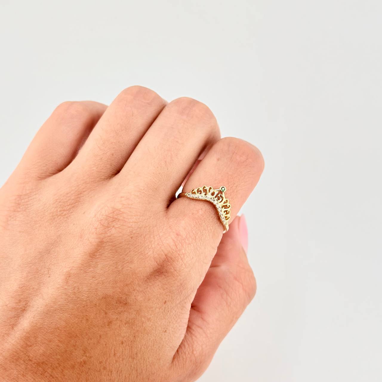 Ring 15'S Crown 1.9 g / T6 1/2 Yellow Gold 18K