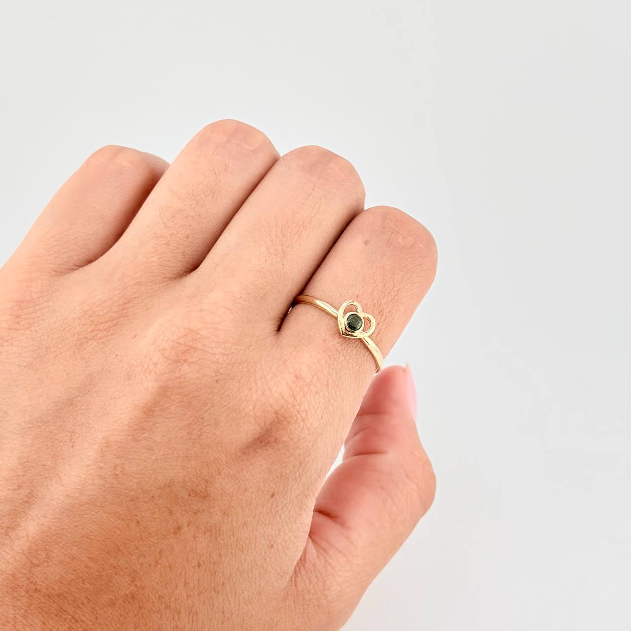 Empty Heart Ring 1.5 g / T8 1/4 18K Yellow Gold