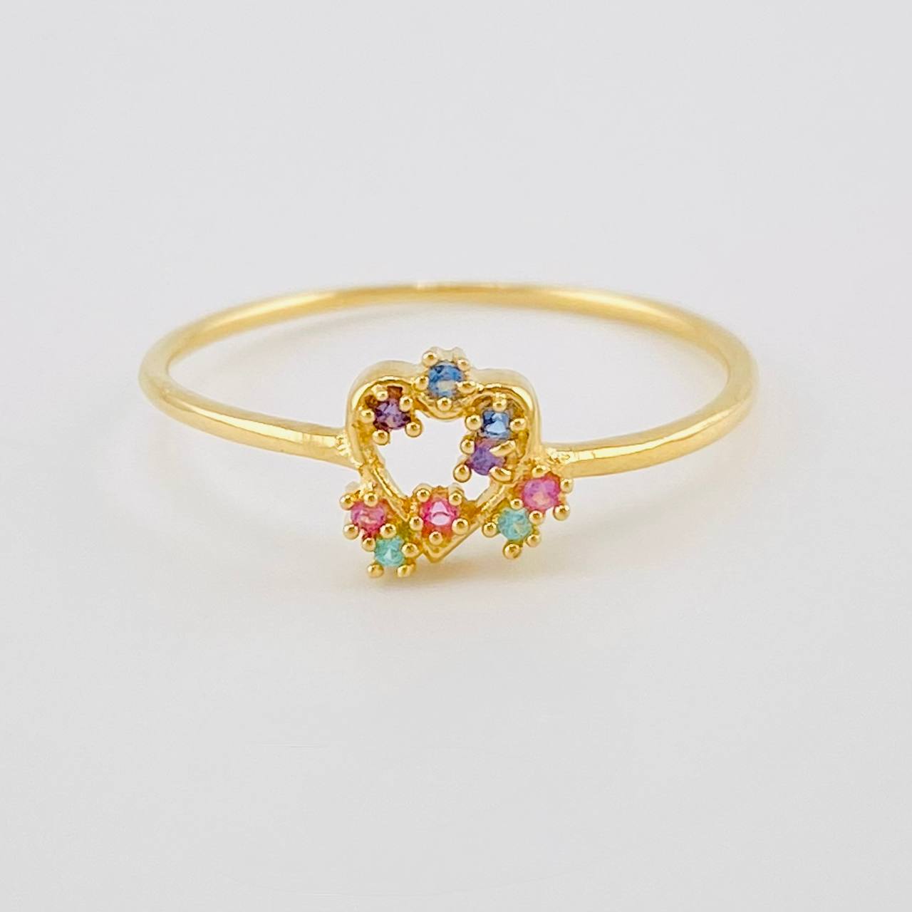 Anillo Destellos Corazón 1.05 g / T7 1/2 Oro Amarillo 18K
