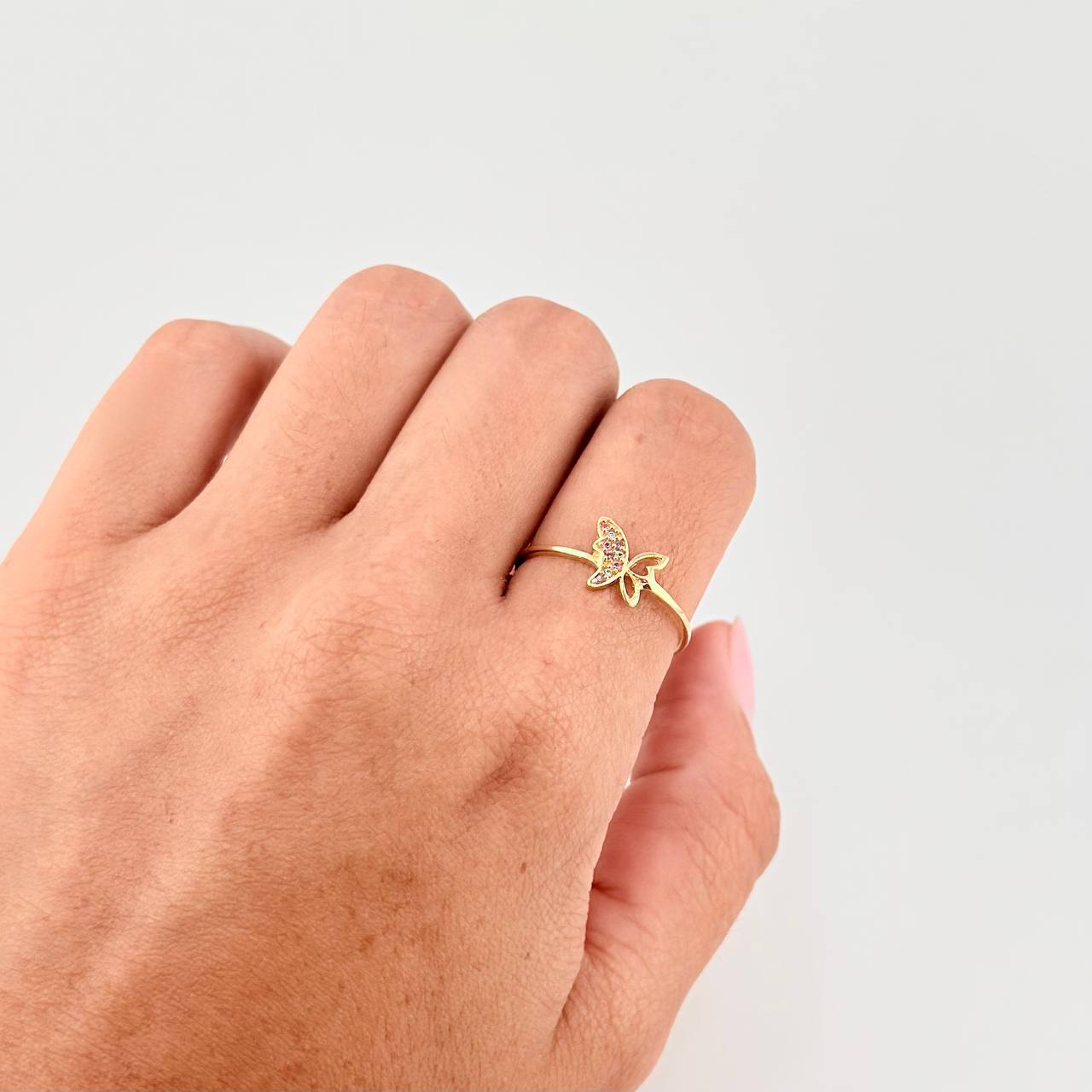 Anillo Mariposa Silueta 1.15 g / T8 1/2 Oro Amarillo 18K