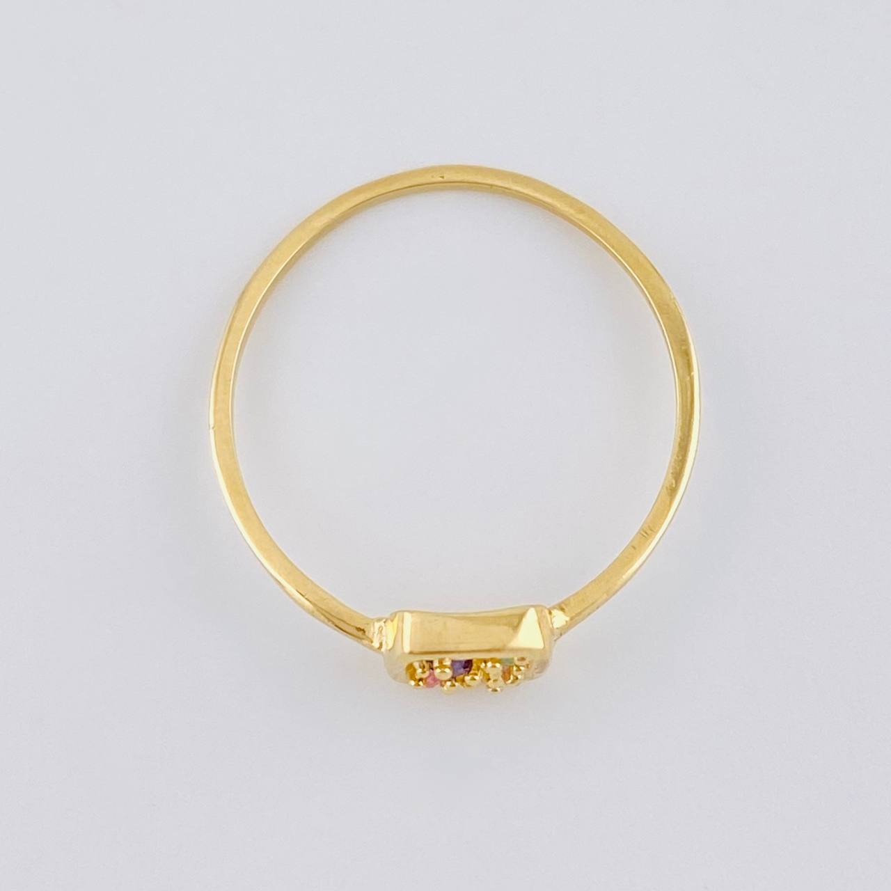 Anillo Cuadro Triqui 0.9 g / T5 1/2 Oro Amarillo 18K