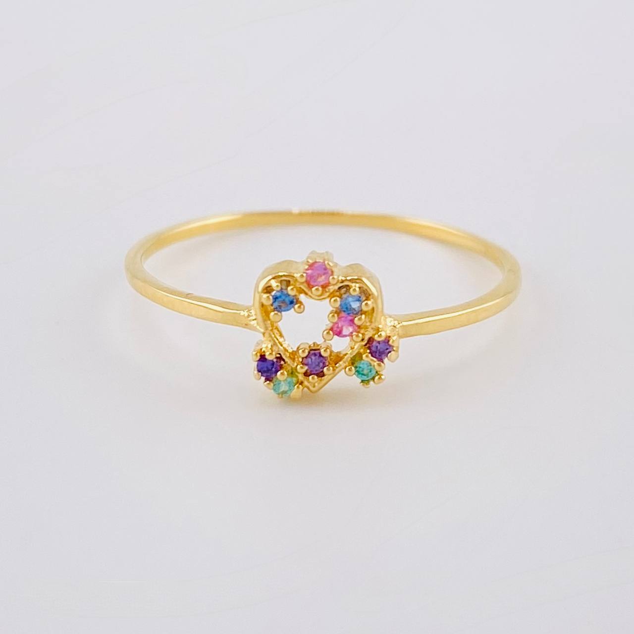 Anillo Destellos Corazón 0.95 g / T7 Oro Amarillo 18K