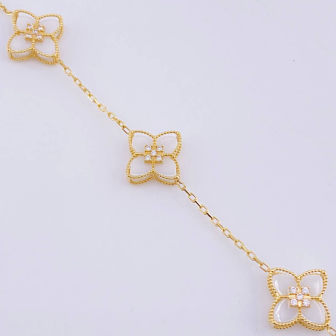 Pulso Aro Seguido flores 5.9gr / 7 1/4 in / 1.3mm Oro Amarillo +3 18K ©