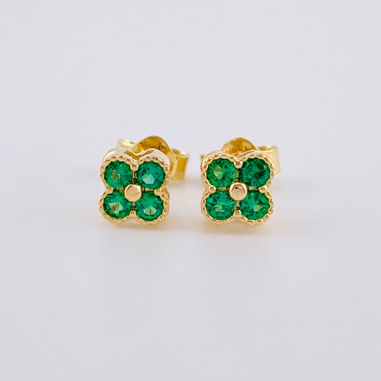 Topos Trebol 1.25g / in / 5mm Oro Amarillo 18K