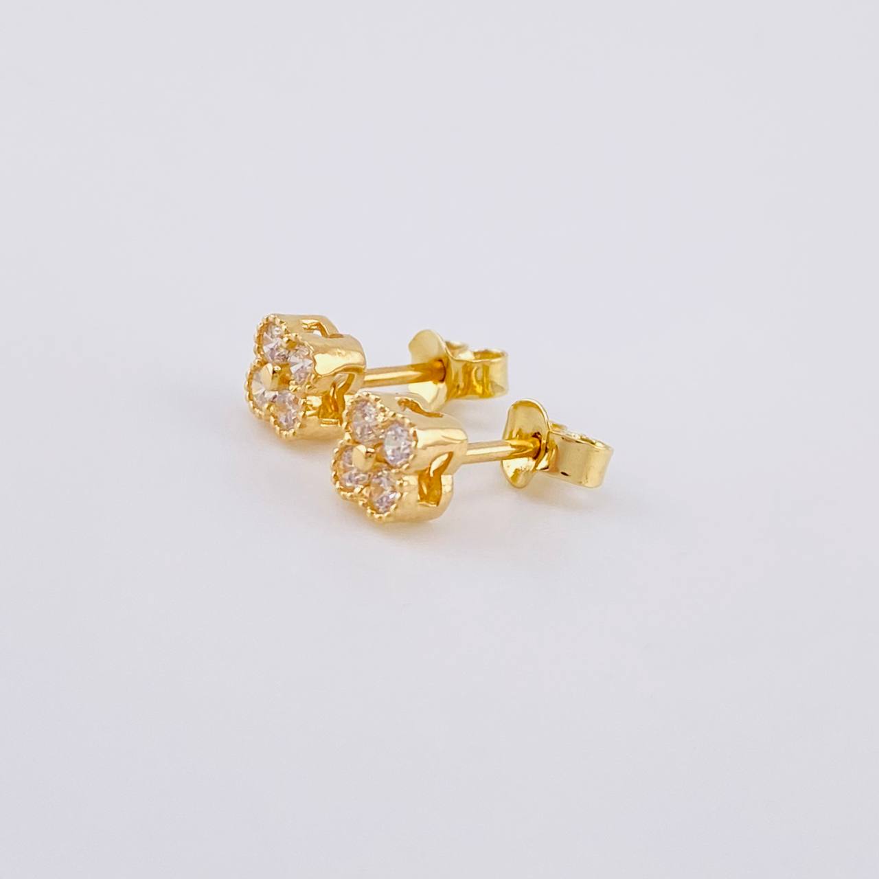 Topos Trebol 1.3g / in / 5mm Oro Amarillo 18K