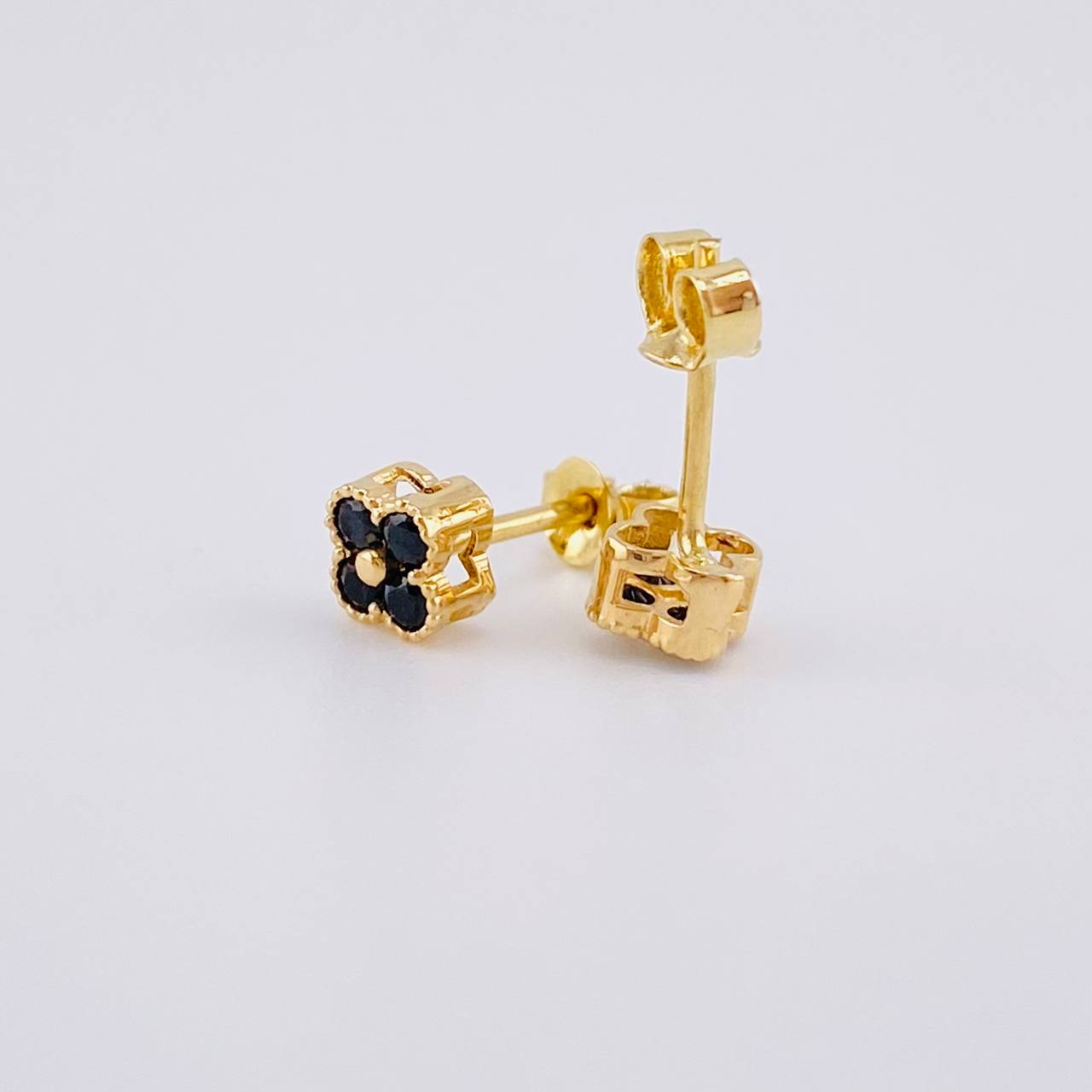 Topos Trebol 1.25g / in / 5mm Oro Amarillo 18K