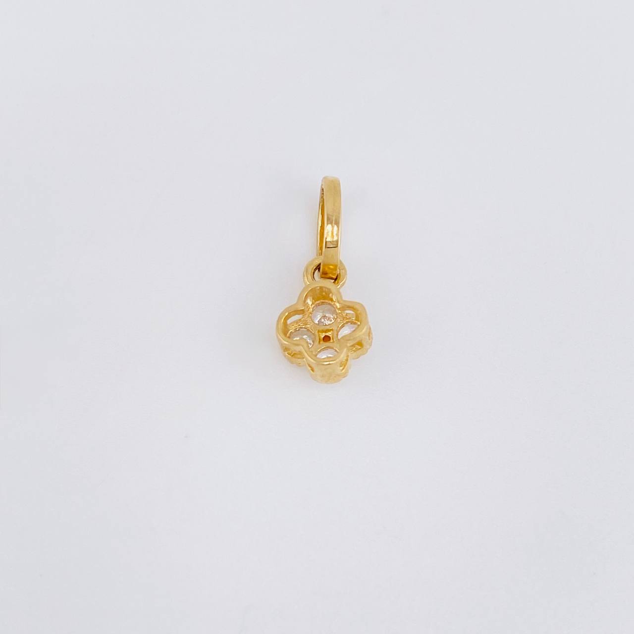 Dije Trebol 0.5g / 1/2 in Oro Amarillo 18K