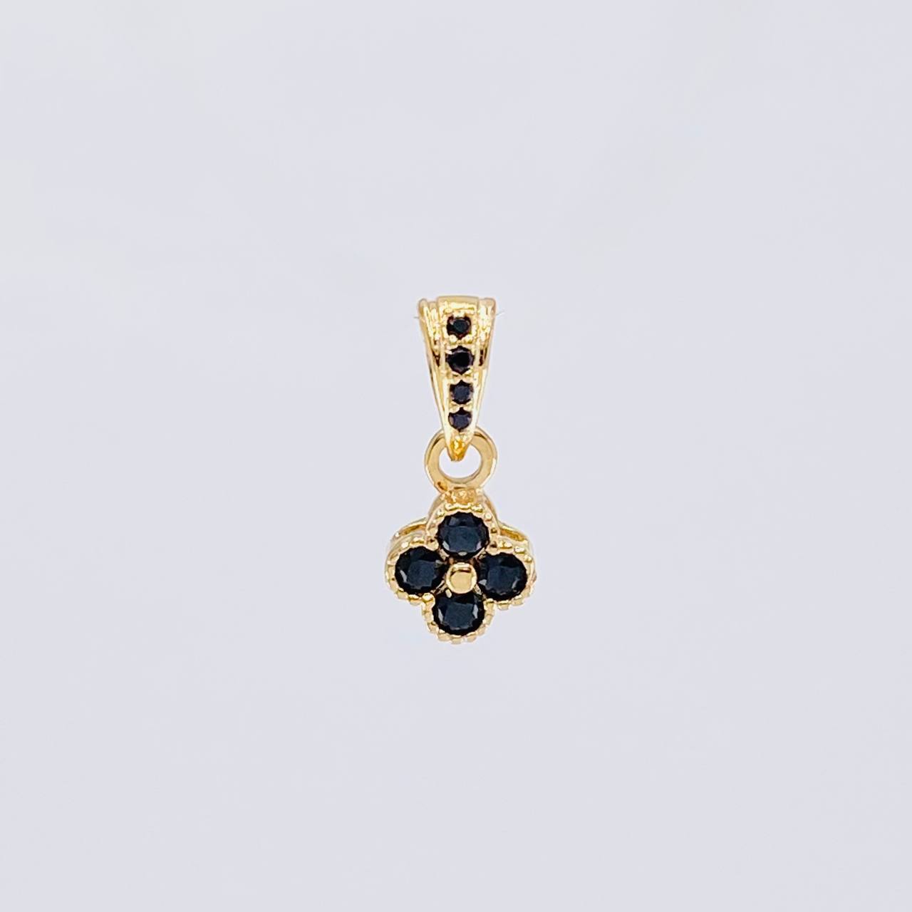 Dije Trebol 0.65g / 1/2 in Oro Amarillo 18K