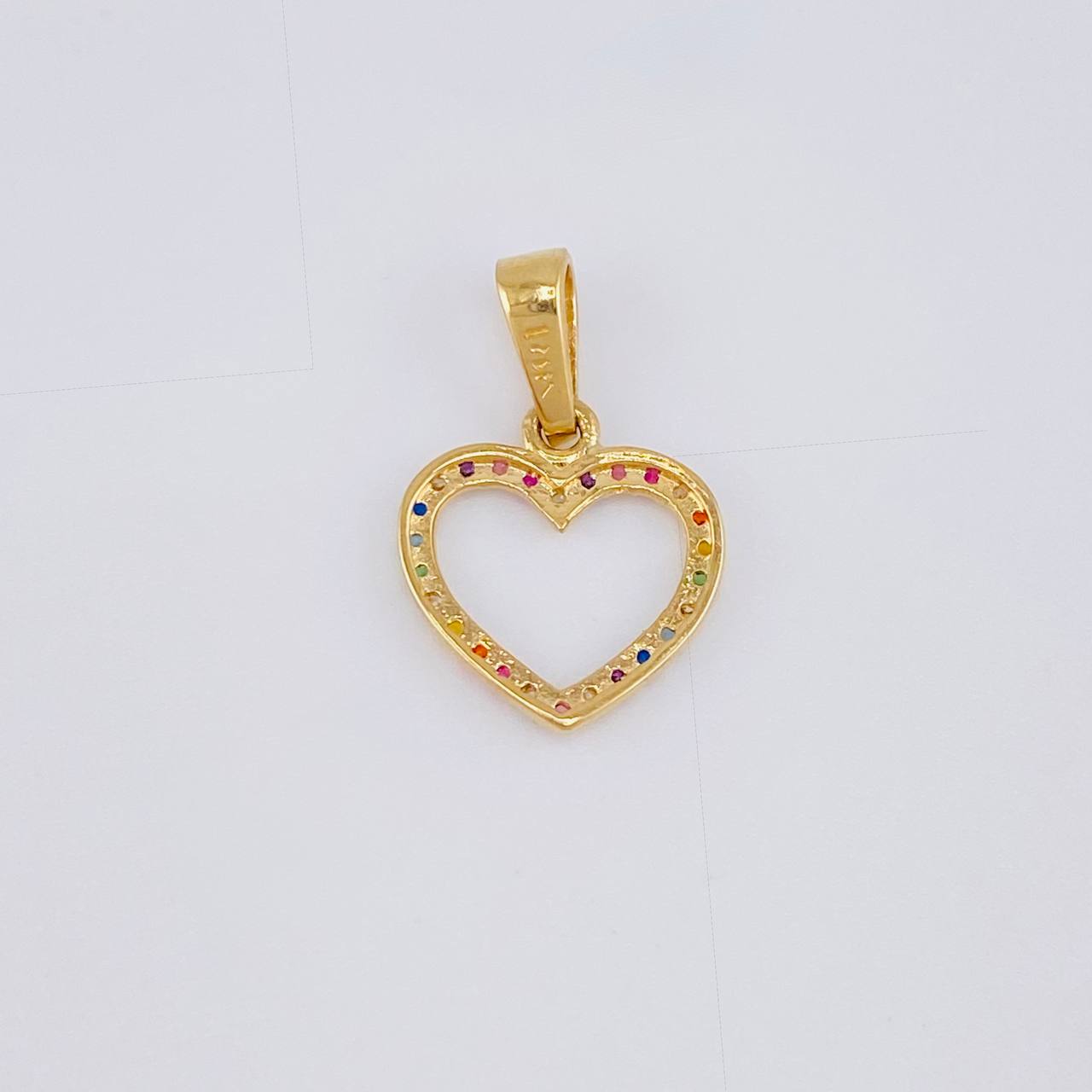 Dije Silueta Corazón 0.85g / 3/4 in Oro Amarillo 18K