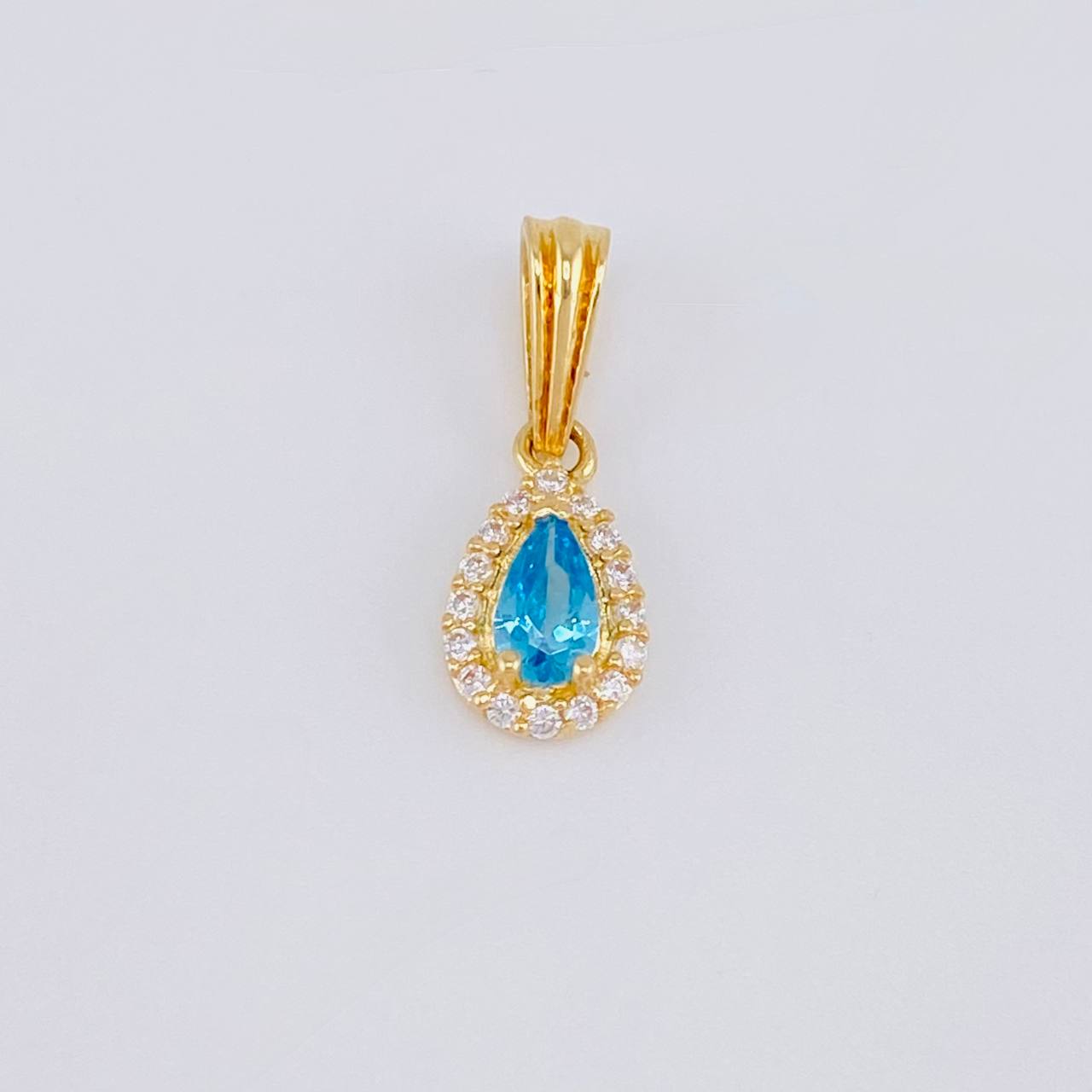 Pendant Dense Drop 0.7g / 1/2 in 18K Yellow Gold