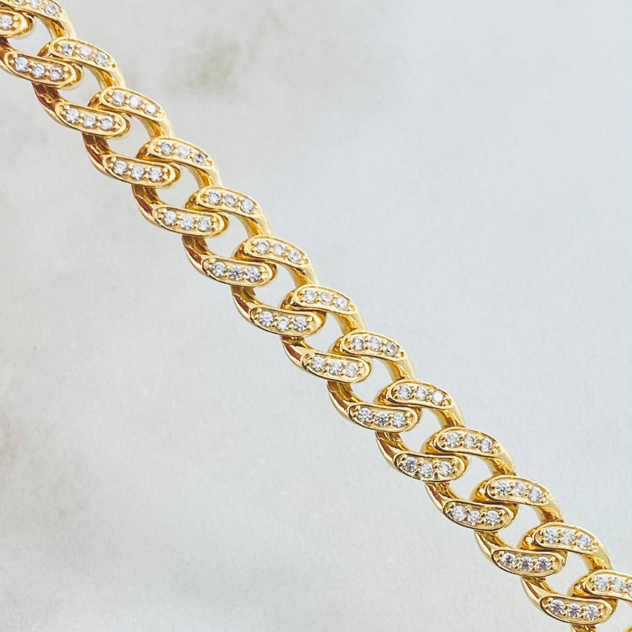 Cuban Links 43.45gr / 23 1/2 in / 8mm Yellow Gold Nac.Esp. 18K ©