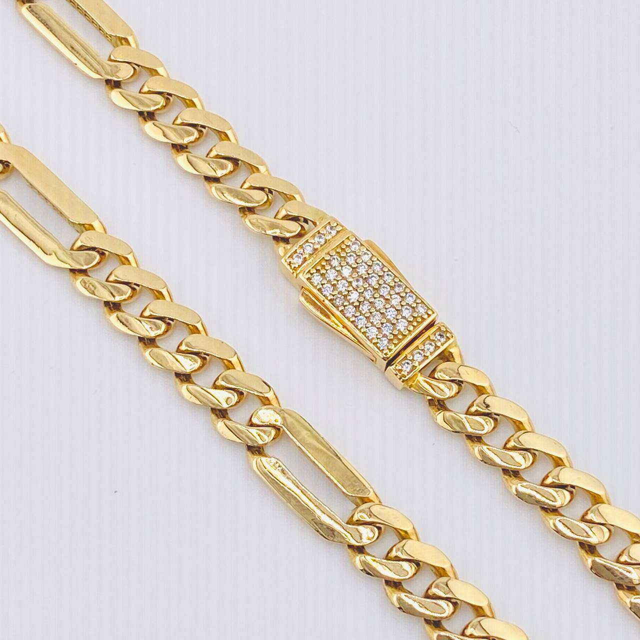 Cadena Figaro Cinco Aros 31.25gr / 23 1/2 in / 7mm Oro Amarillo Nac.Esp. 18K *