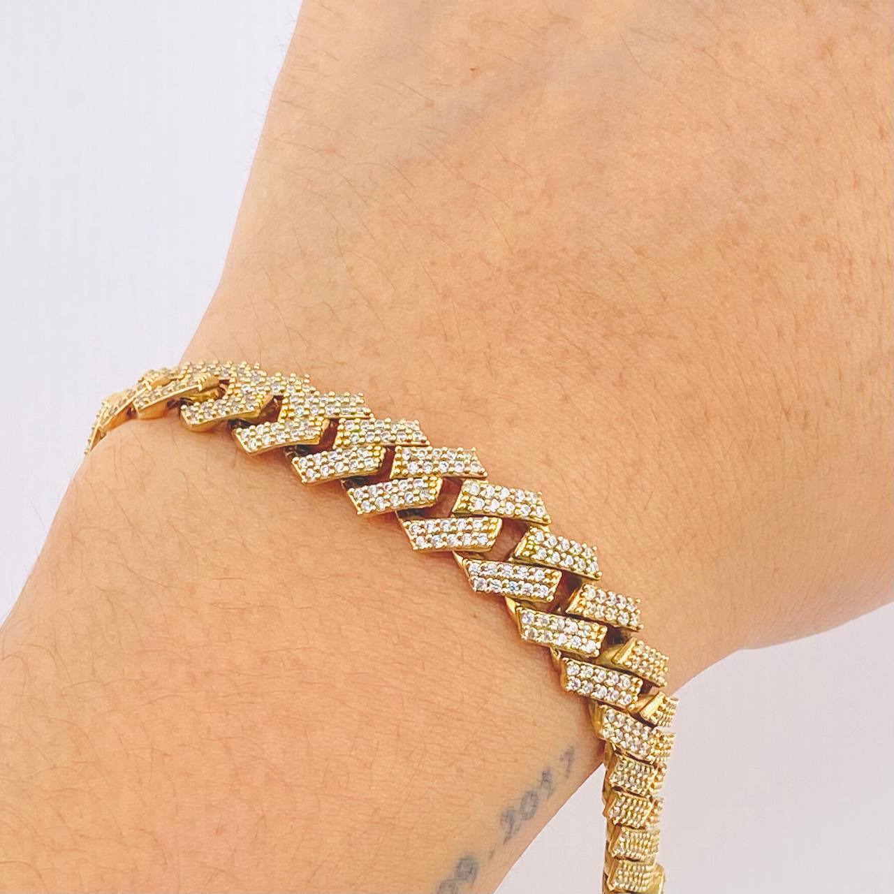 Pulso Cubano 30.45gr / 8 3/4 in / 10mm Oro Amarillo Nac.Esp. 18K *