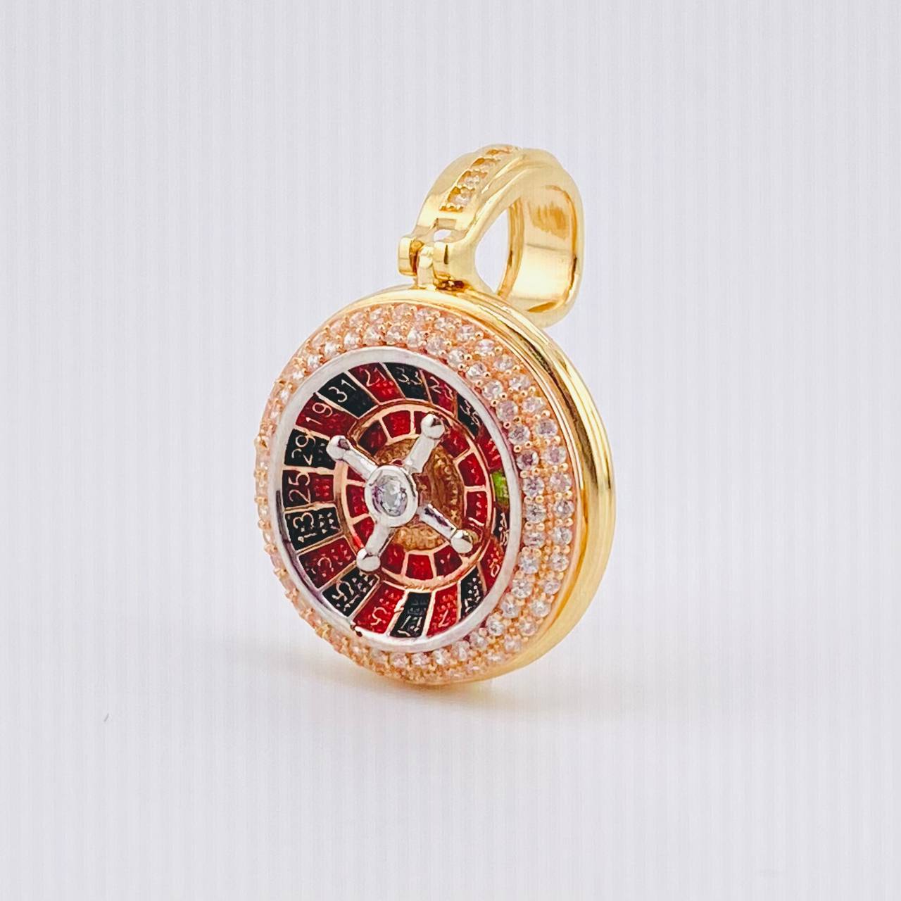 Pendant Mobile Casino Roulette 6.45gr / 1 in / Three Golds 18K *