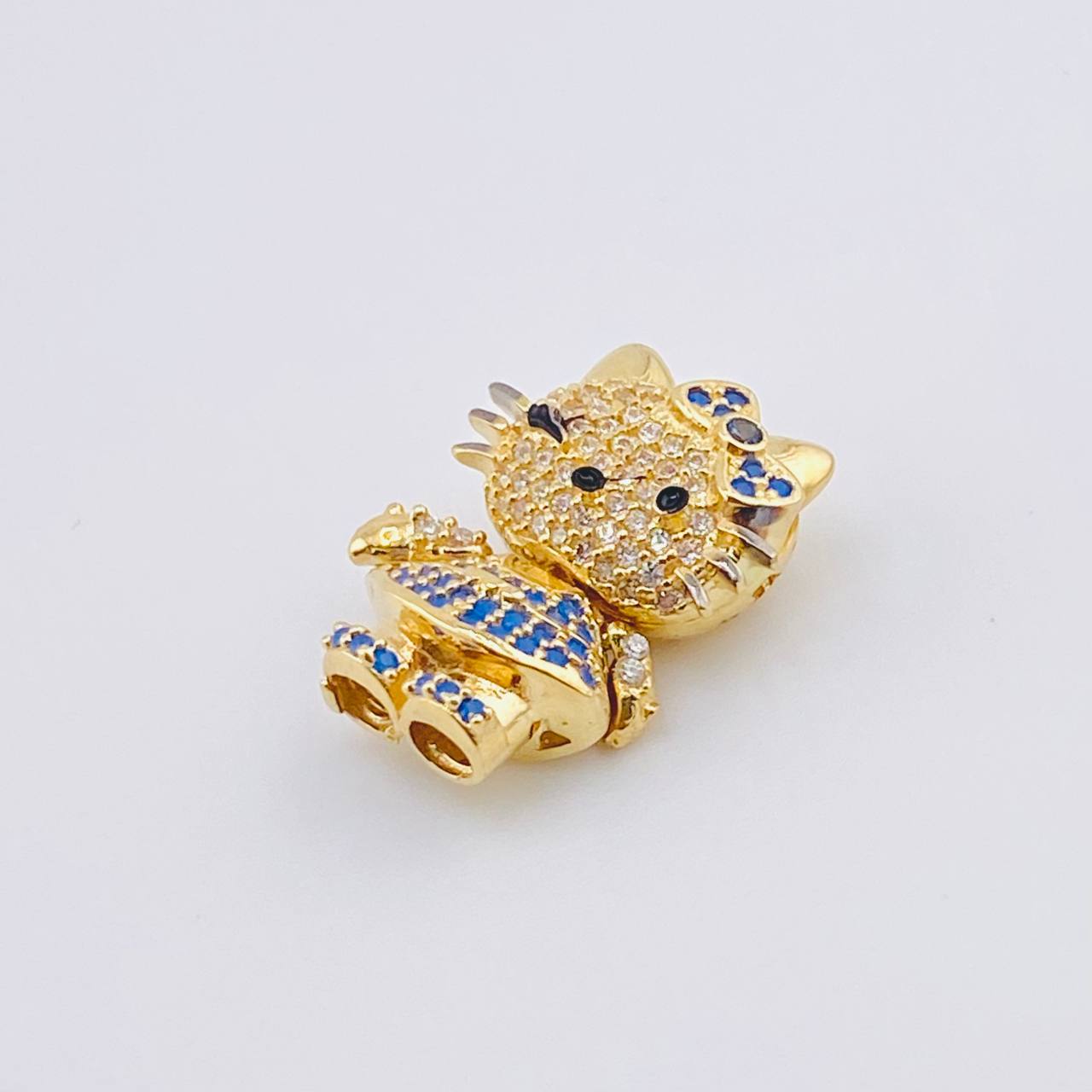 Dije Gata 4.95gr / 3/4 in / Oro Amarillo 18K *